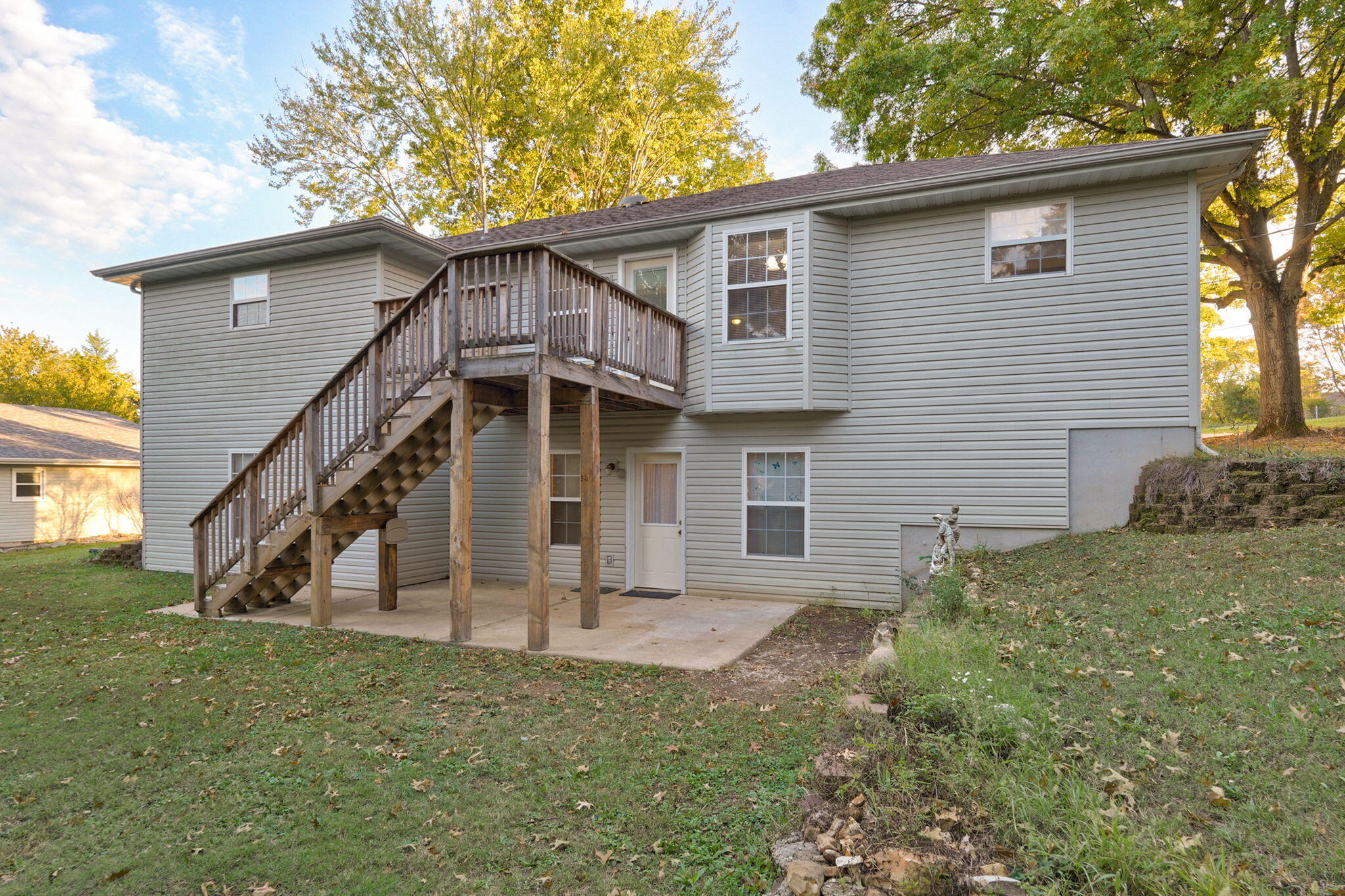 1103 East Lark Street Property Photo 34