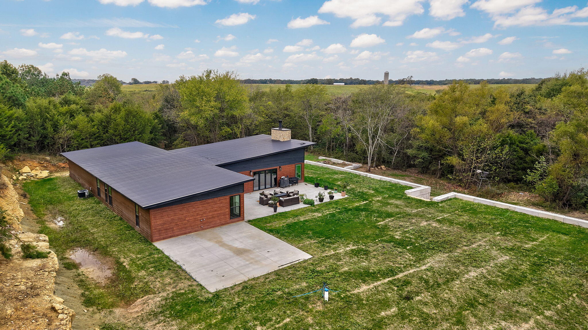 382 Beulah Creek Drive Property Photo 4