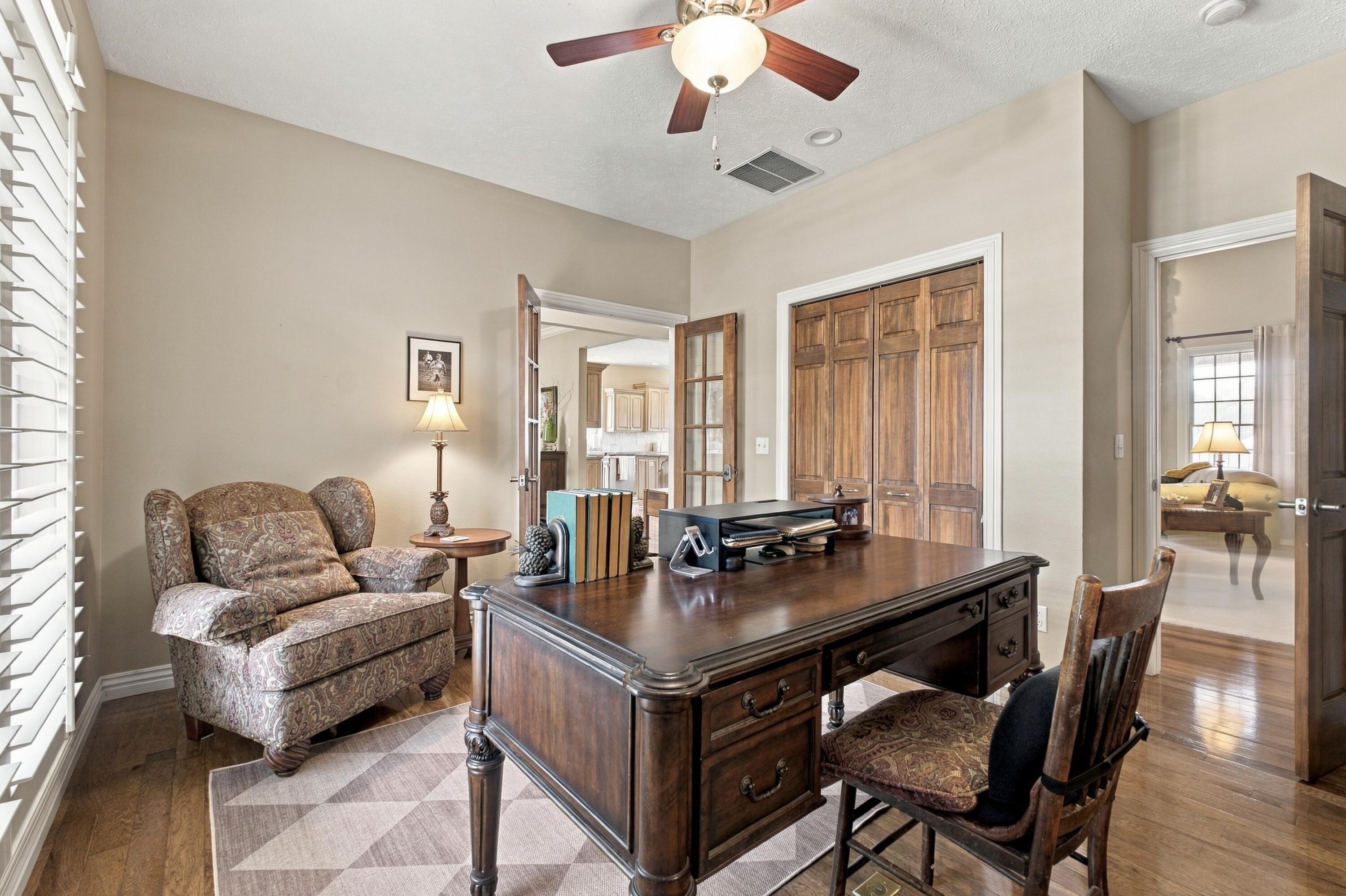 3826 East Fox Grape Road Property Photo 15