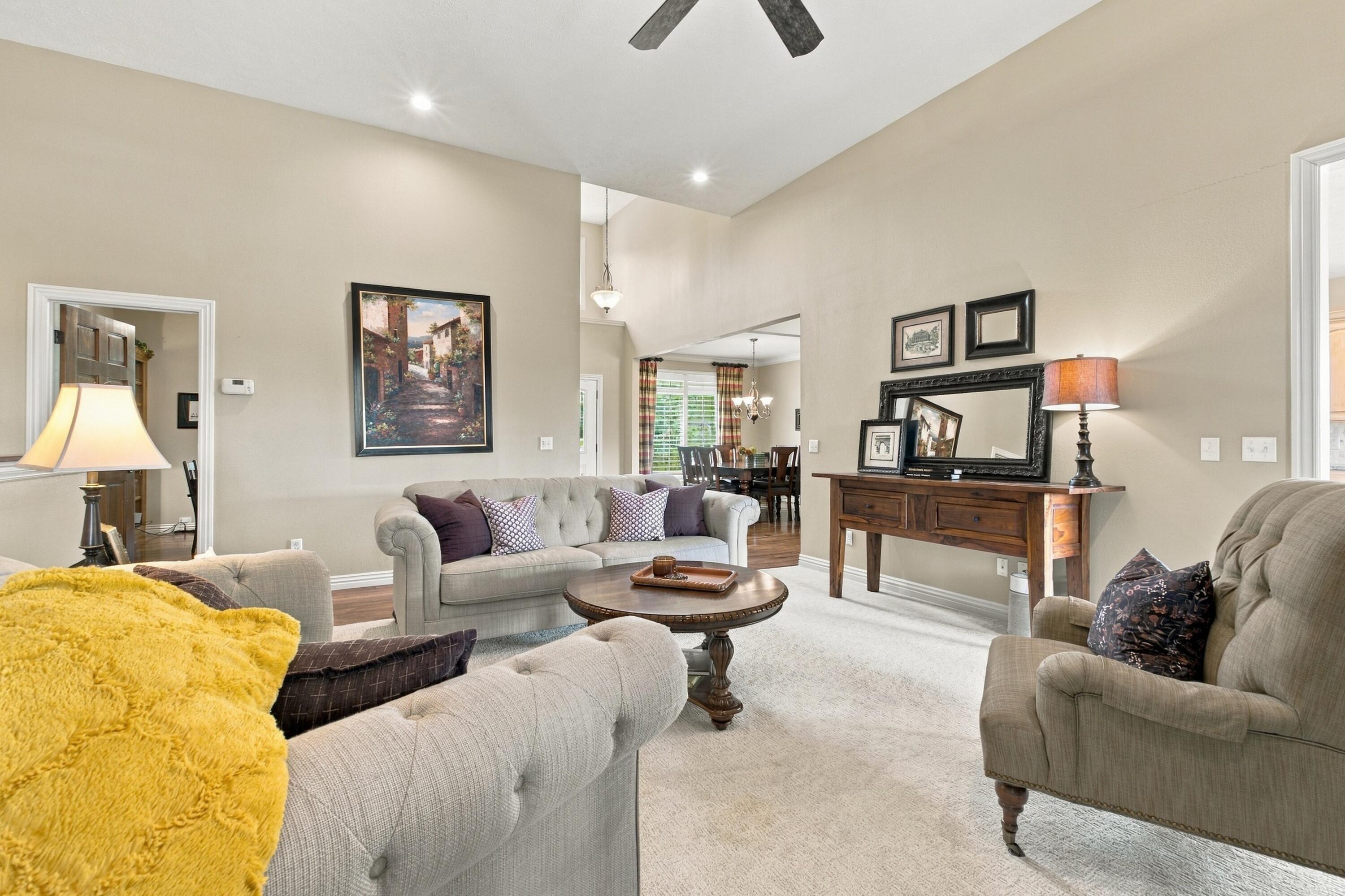 3826 East Fox Grape Road Property Photo 19