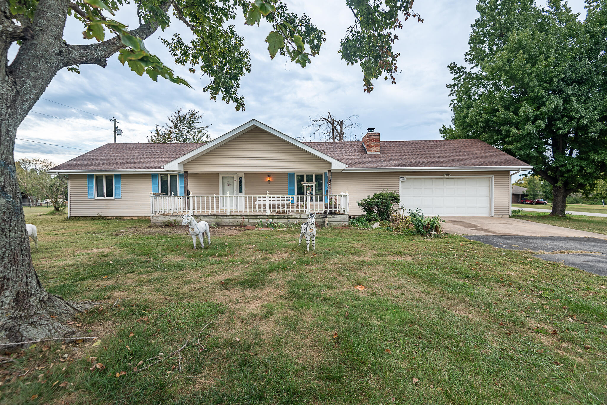 1857 North Owen Road Property Photo 1