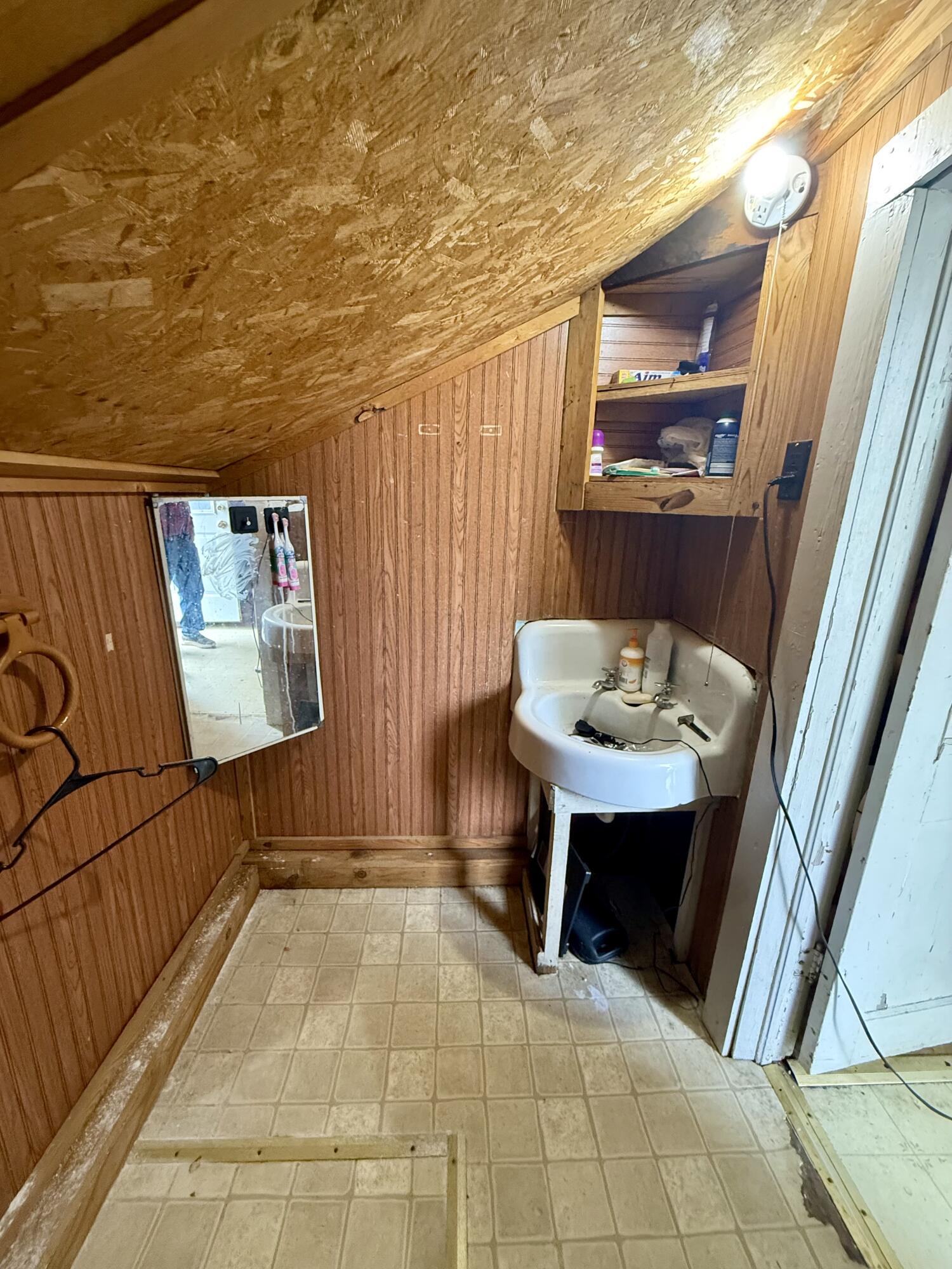 319 North Grand Avenue Property Photo 15