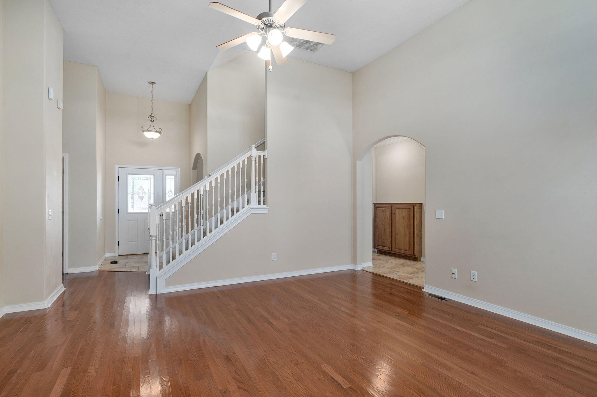 229 North Tierra Drive Property Photo 12
