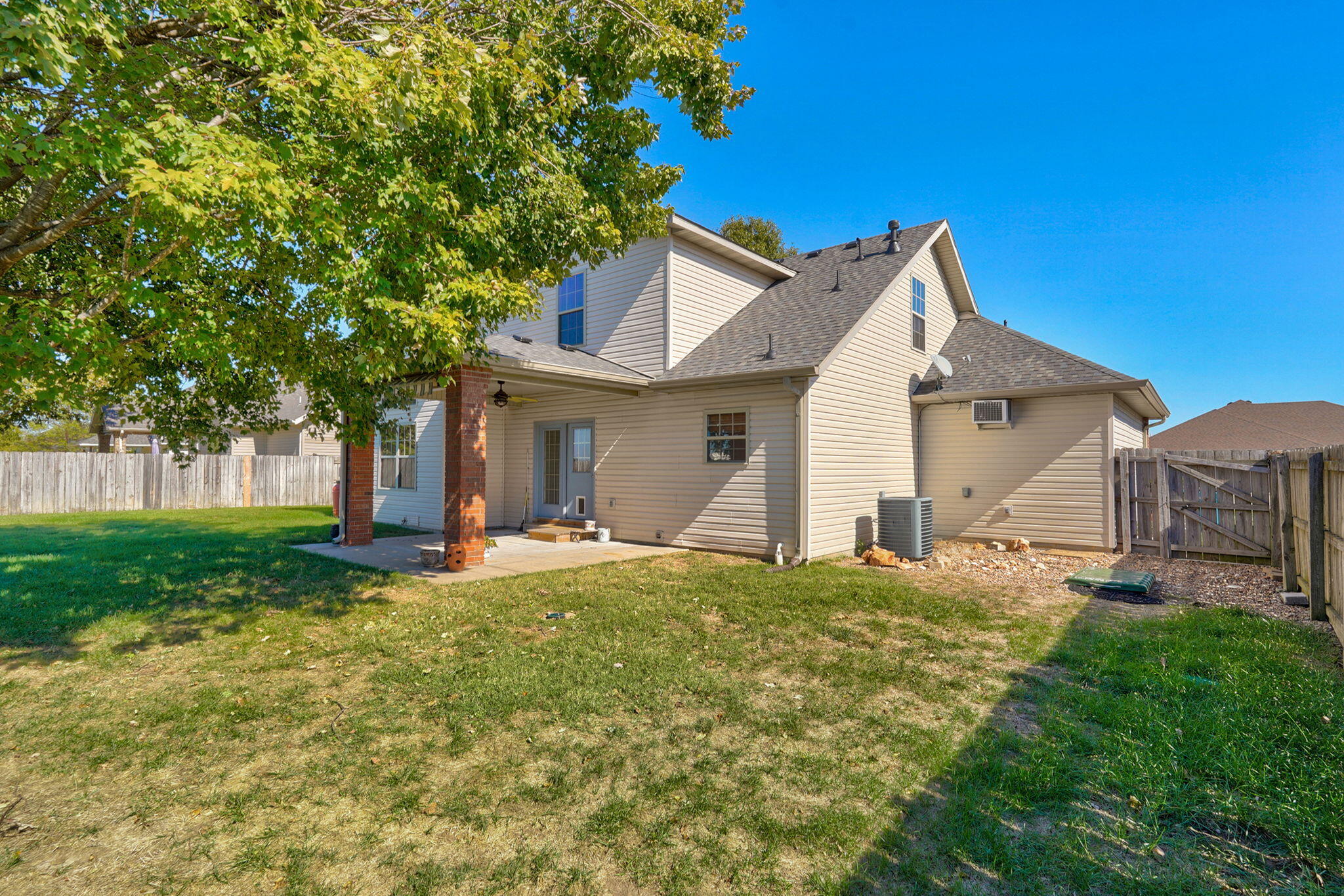 229 North Tierra Drive Property Photo 41