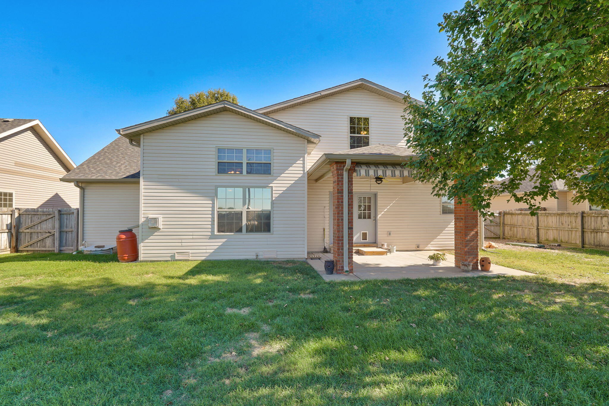 229 North Tierra Drive Property Photo 45