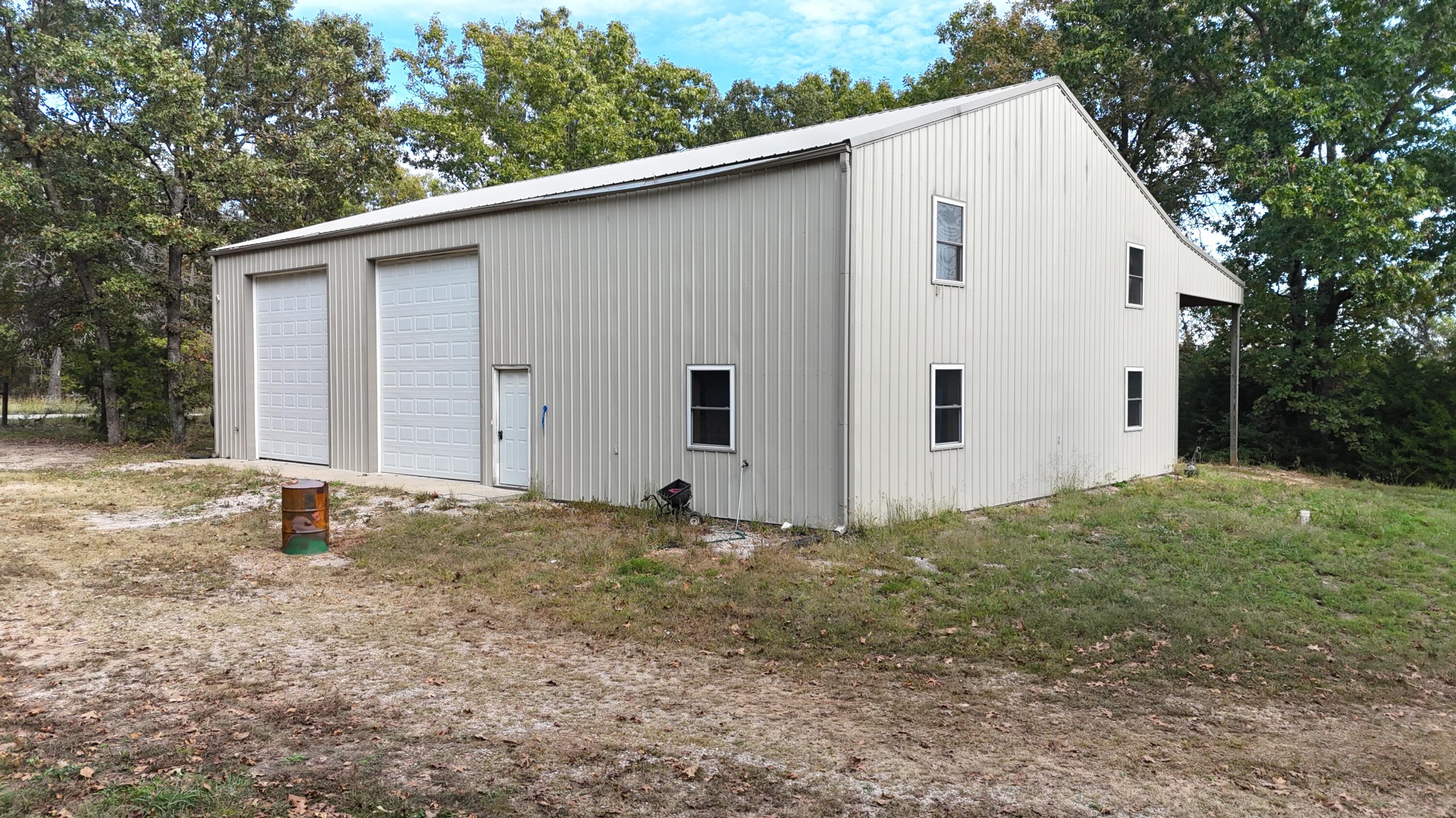 1146 Tracks Road Property Photo 1