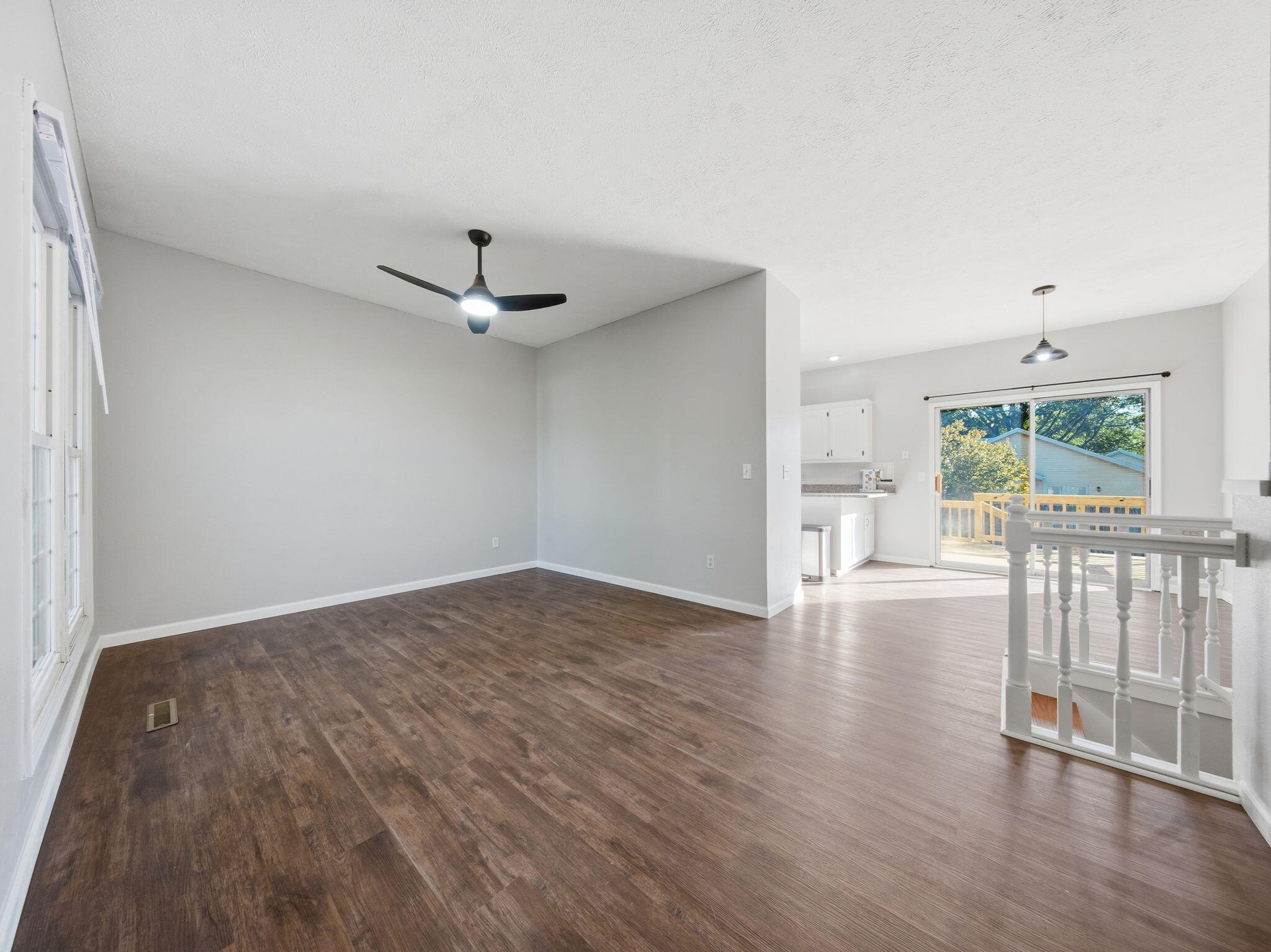 1734 North Mumford Drive Property Photo 10