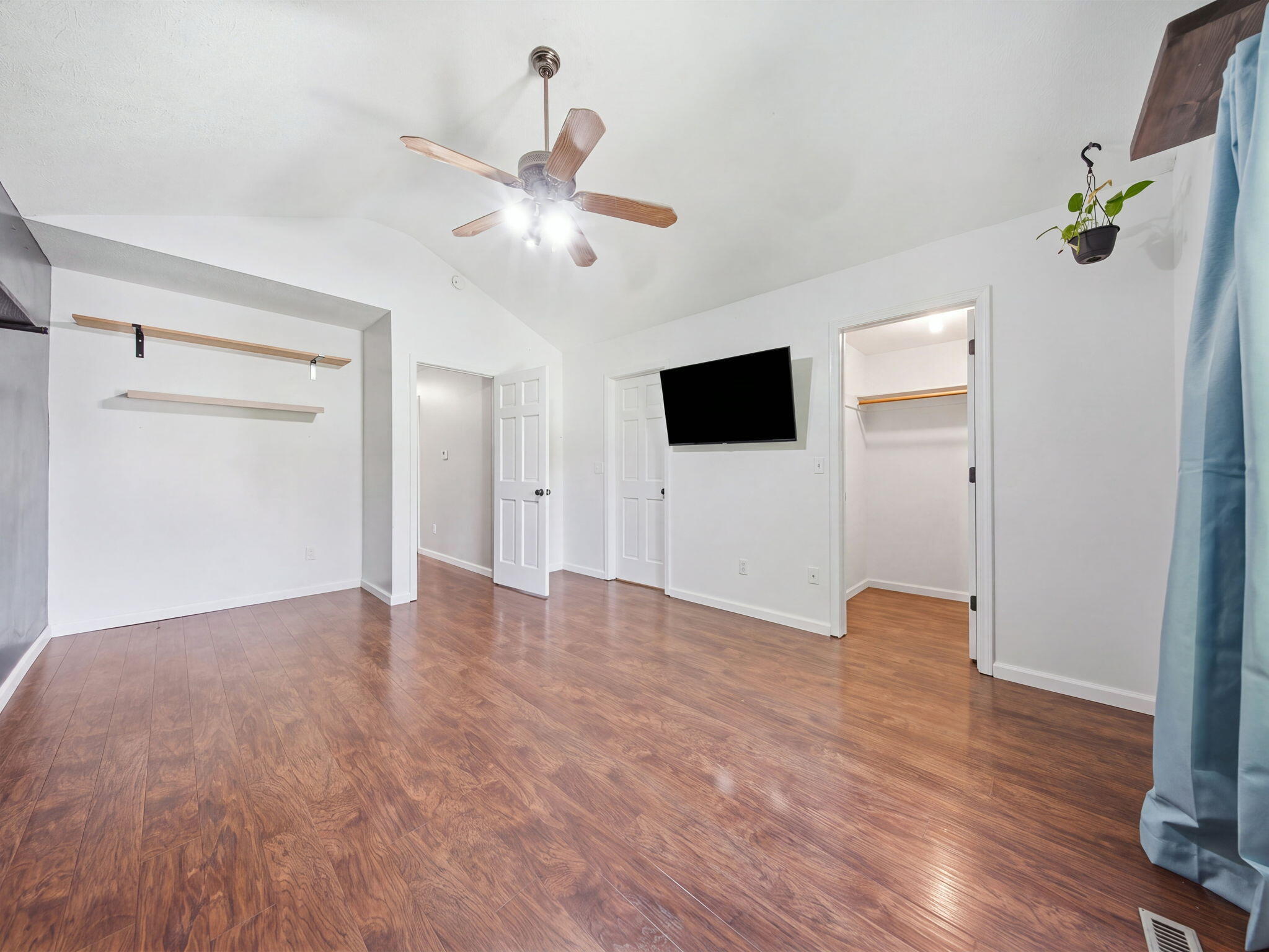 1734 North Mumford Drive Property Photo 18