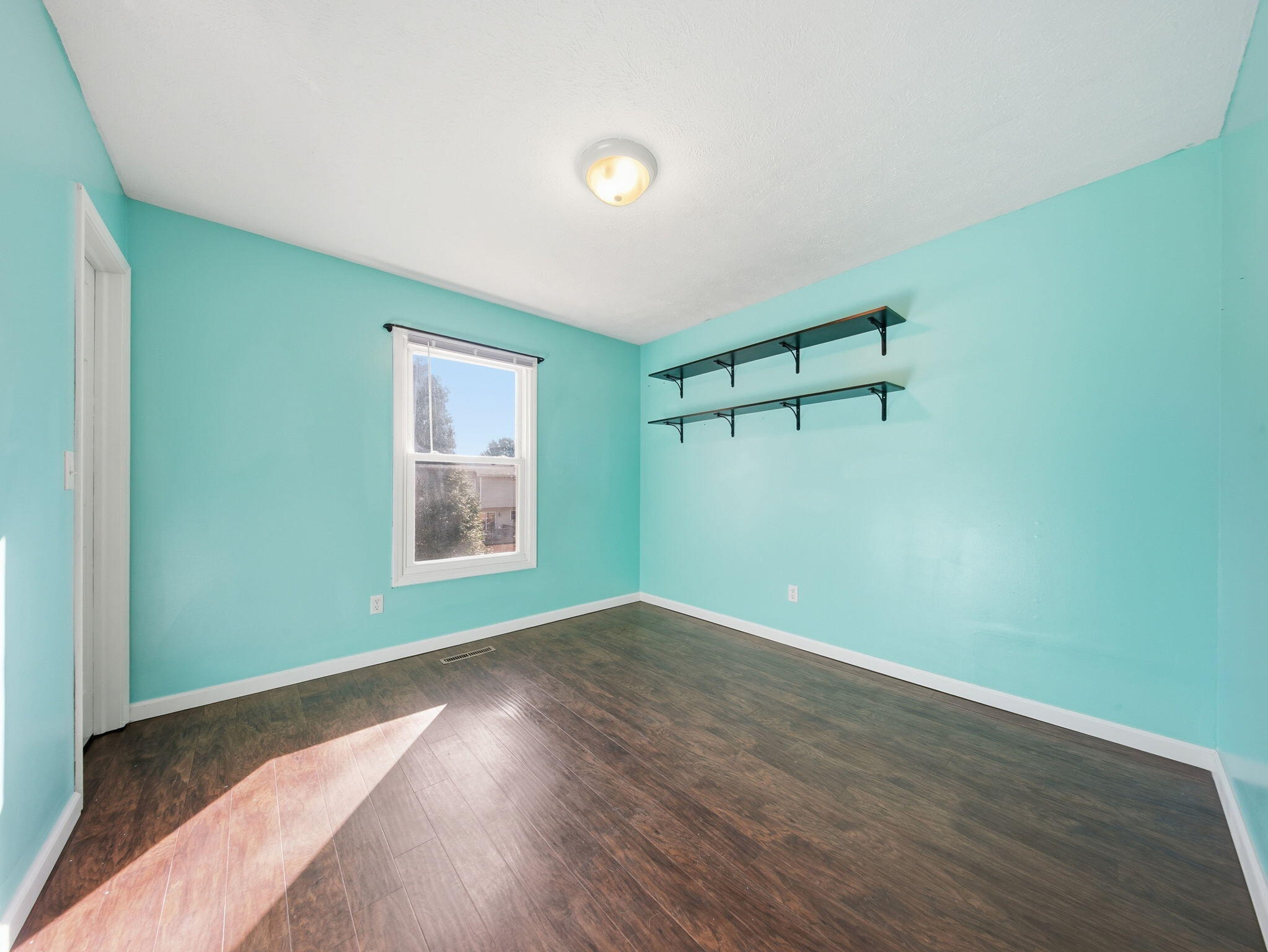 1734 North Mumford Drive Property Photo 23