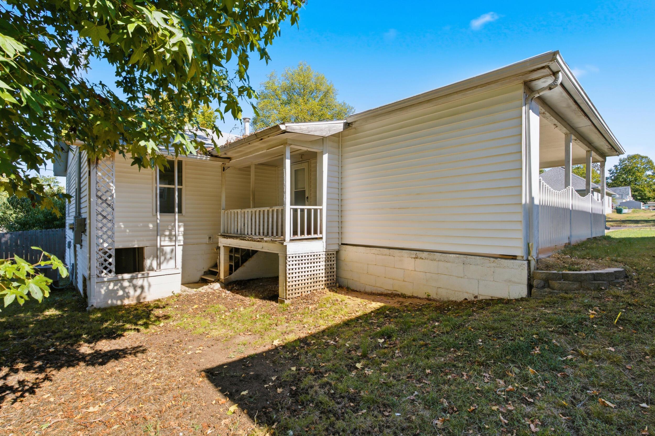304 North Lincoln Avenue Property Photo 26
