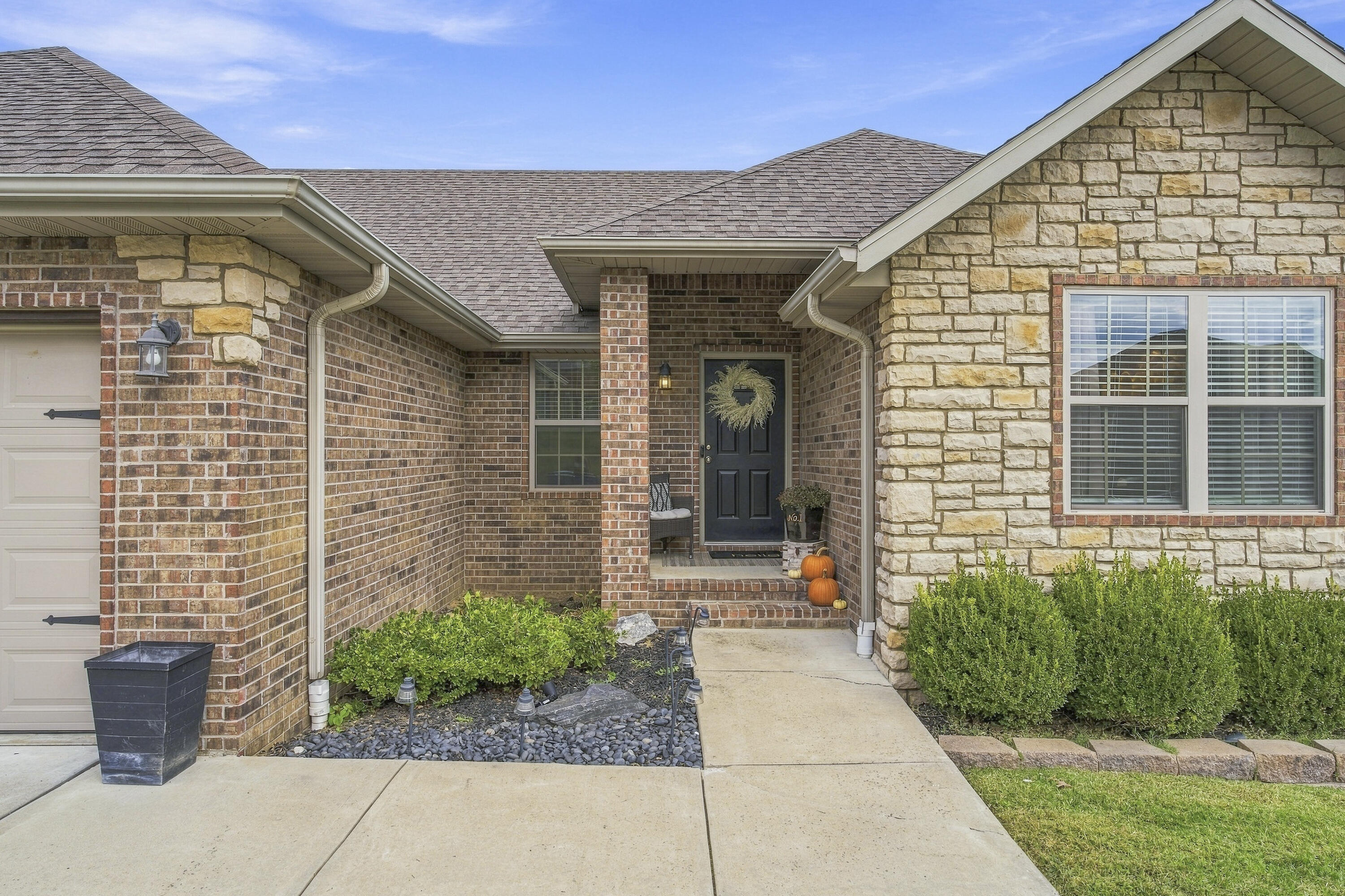753 East Gallup Hill Road Property Photo 4