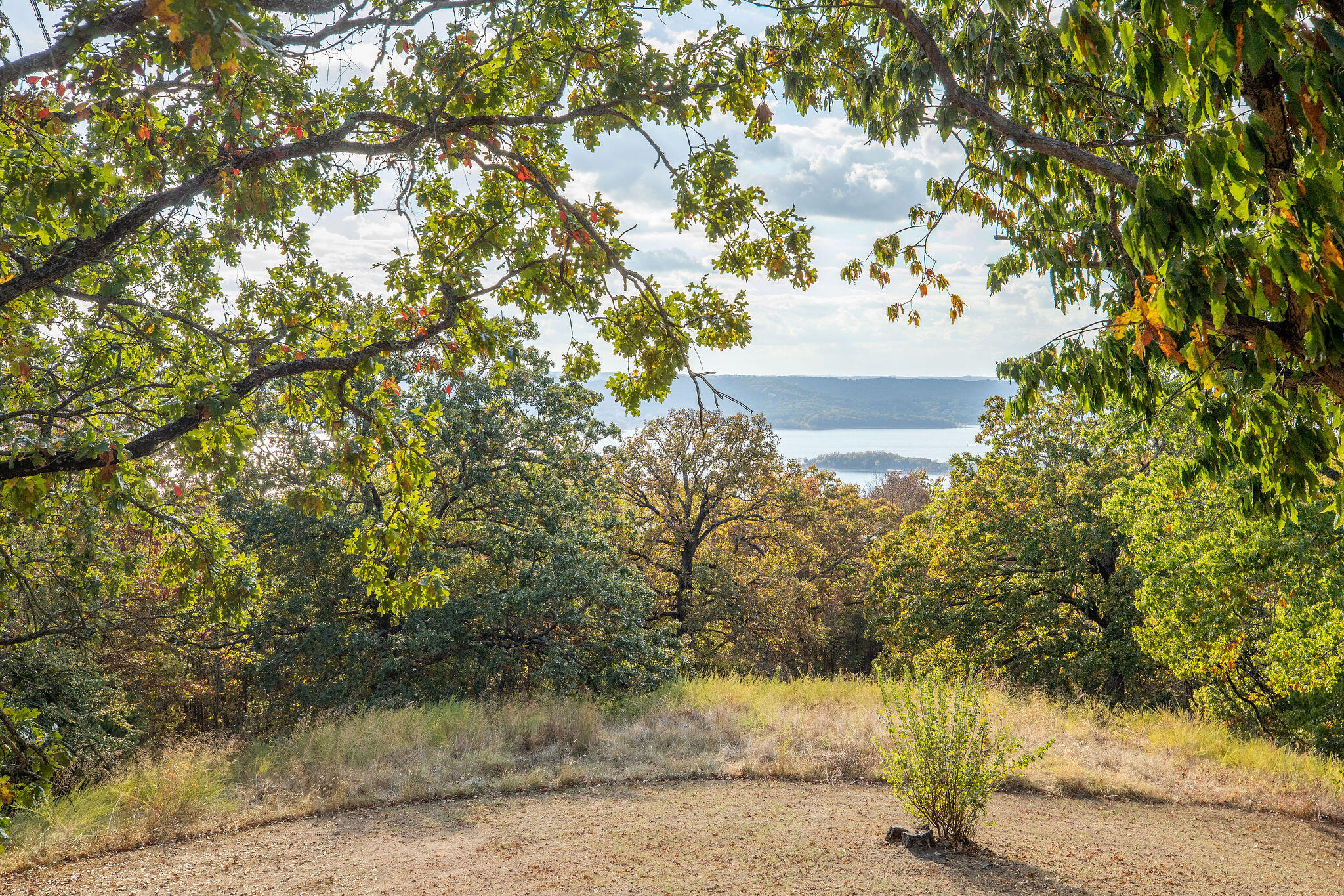 200 Emerald Crest Drive Property Photo 2