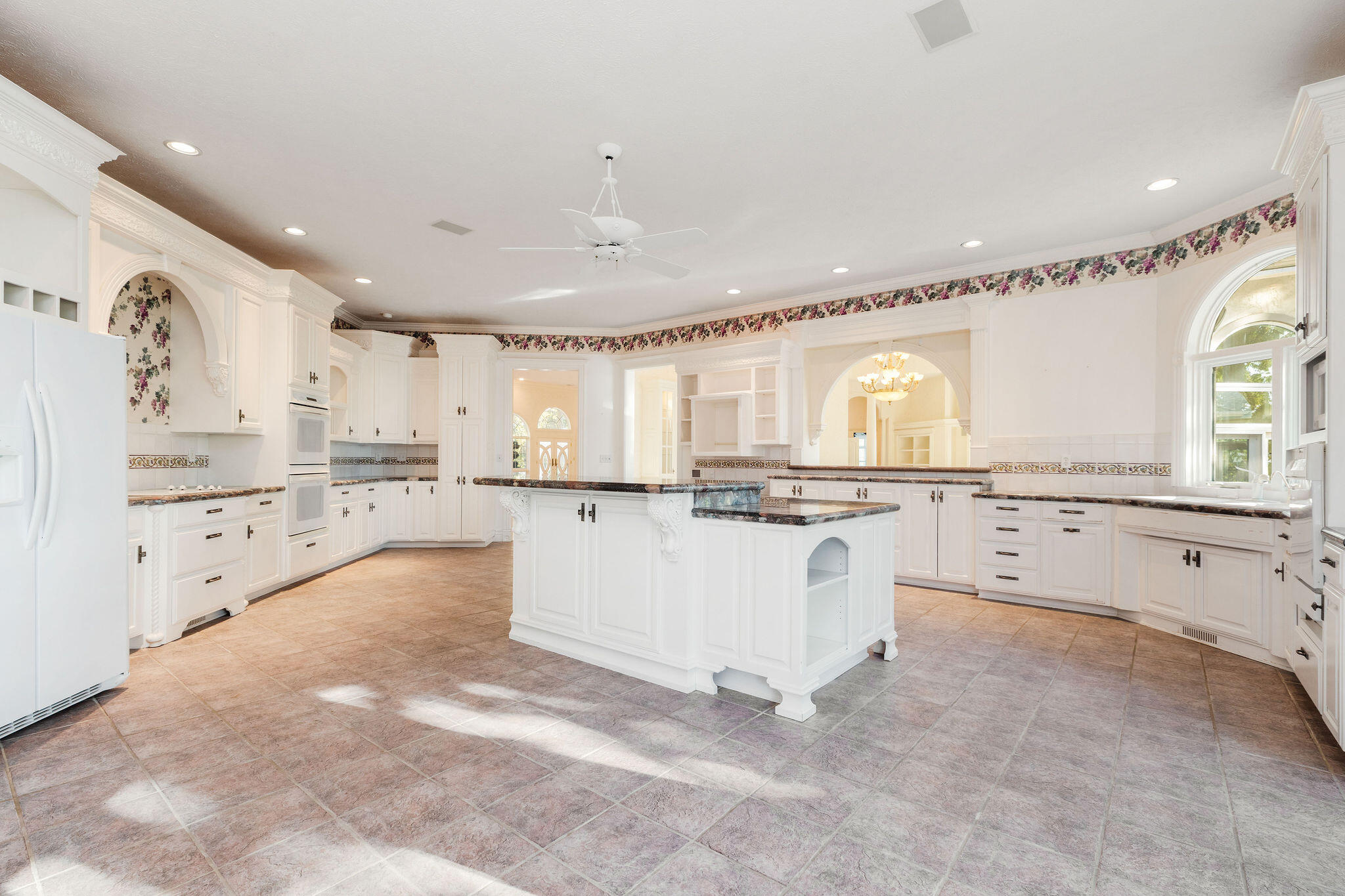 200 Emerald Crest Drive Property Photo 24