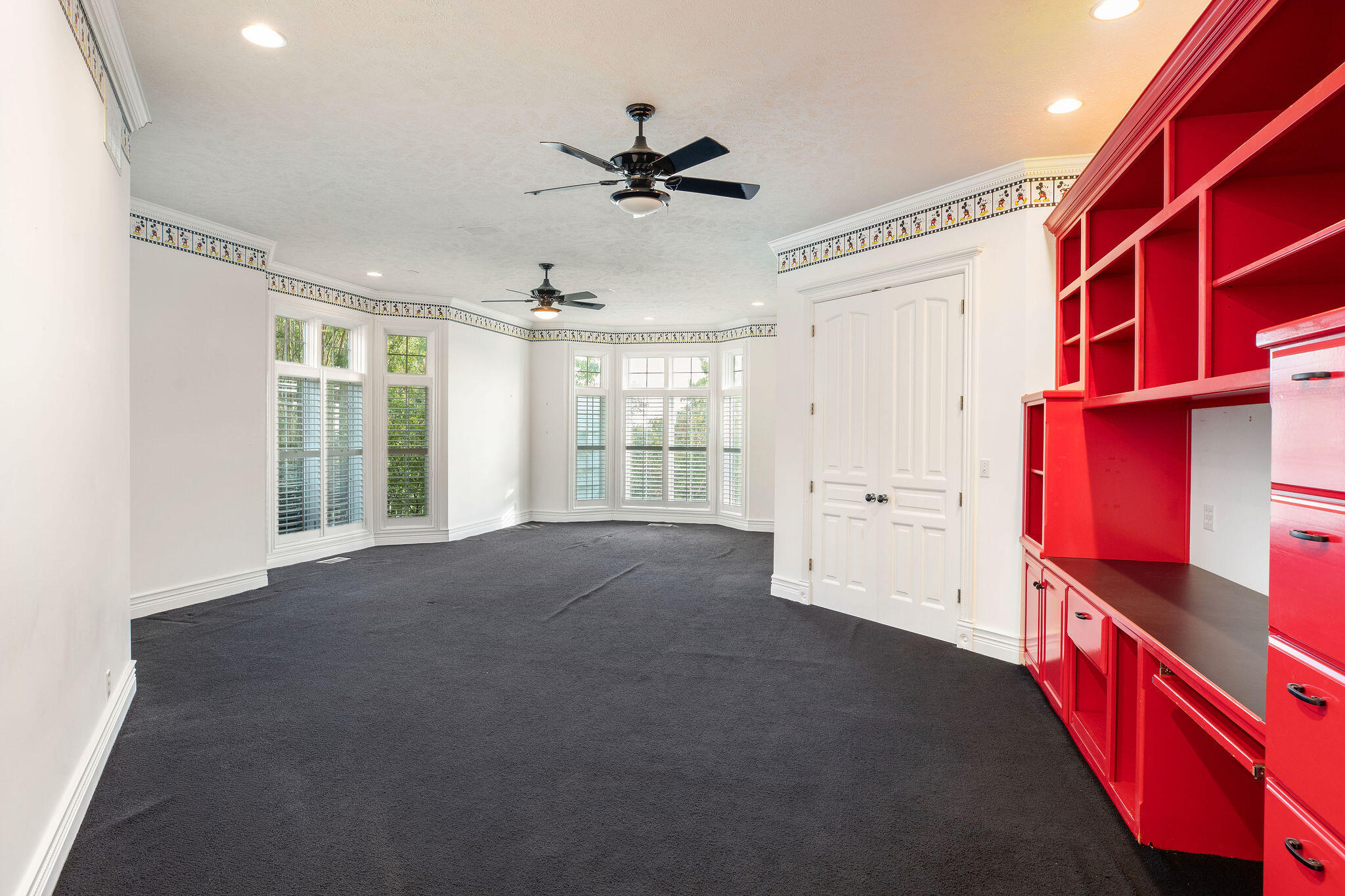 200 Emerald Crest Drive Property Photo 28