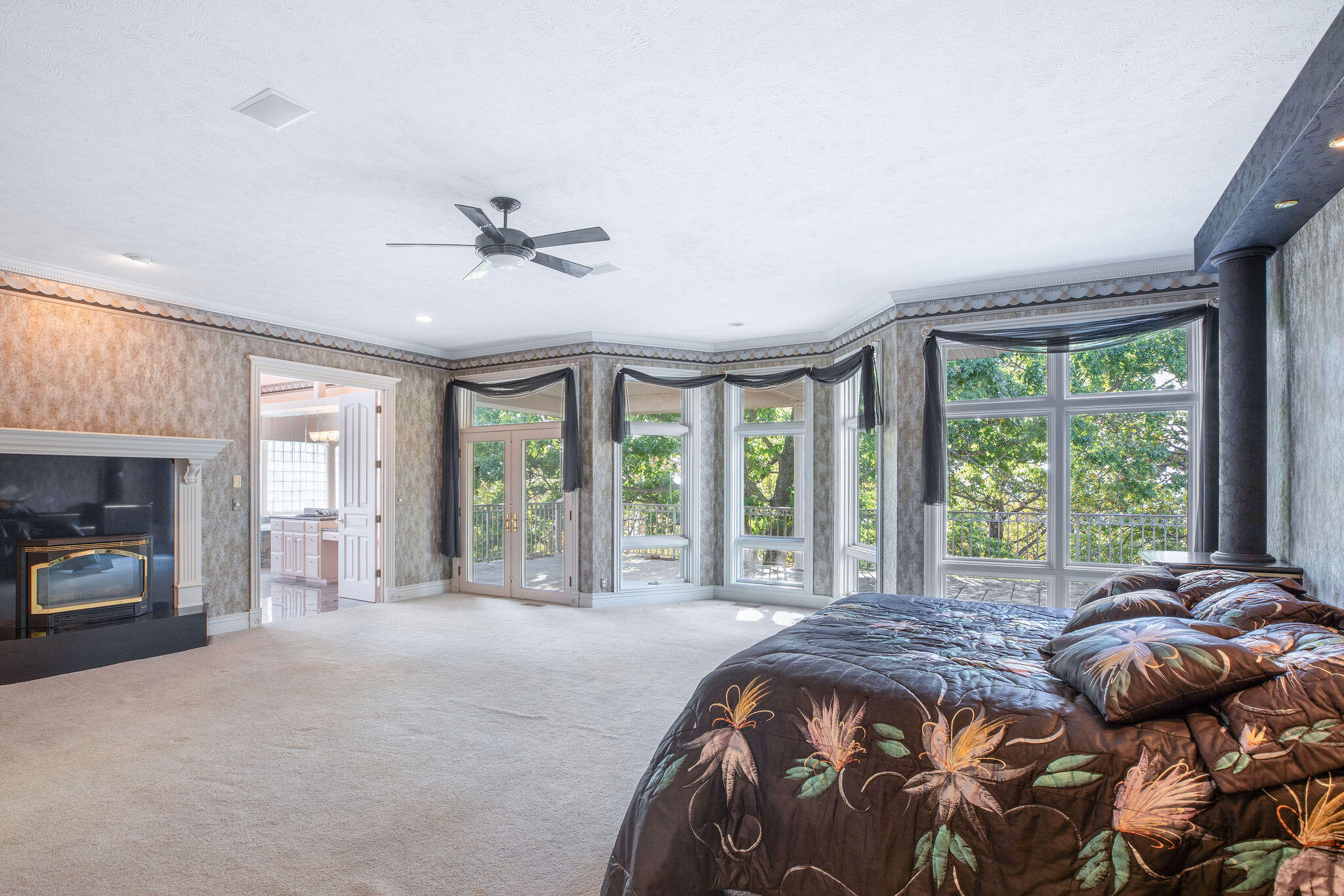 200 Emerald Crest Drive Property Photo 31