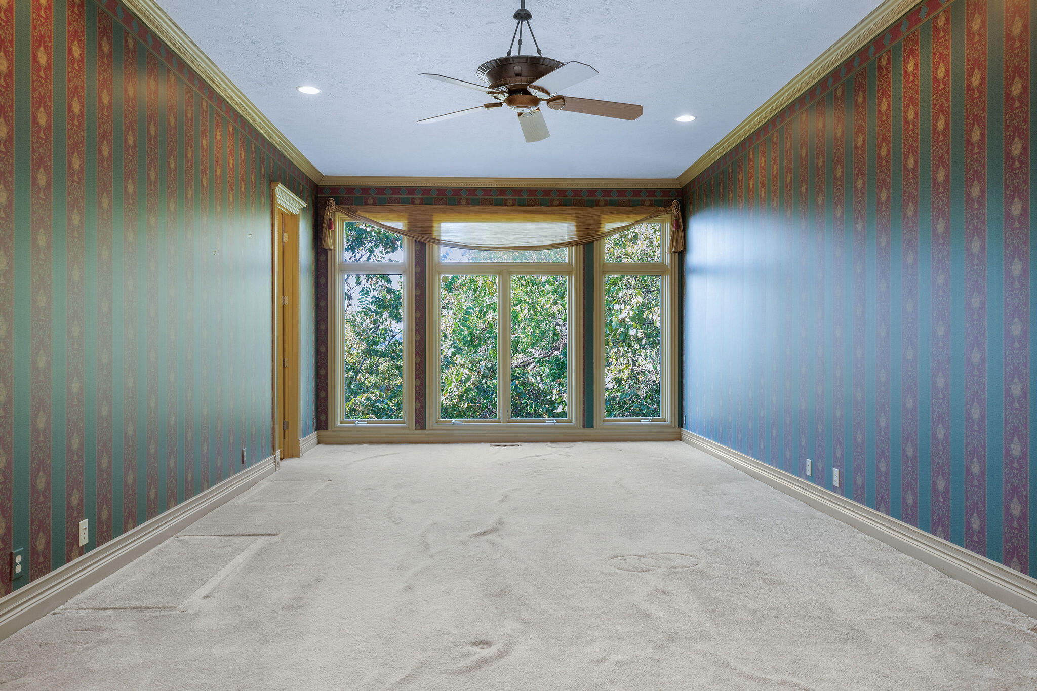 200 Emerald Crest Drive Property Photo 46