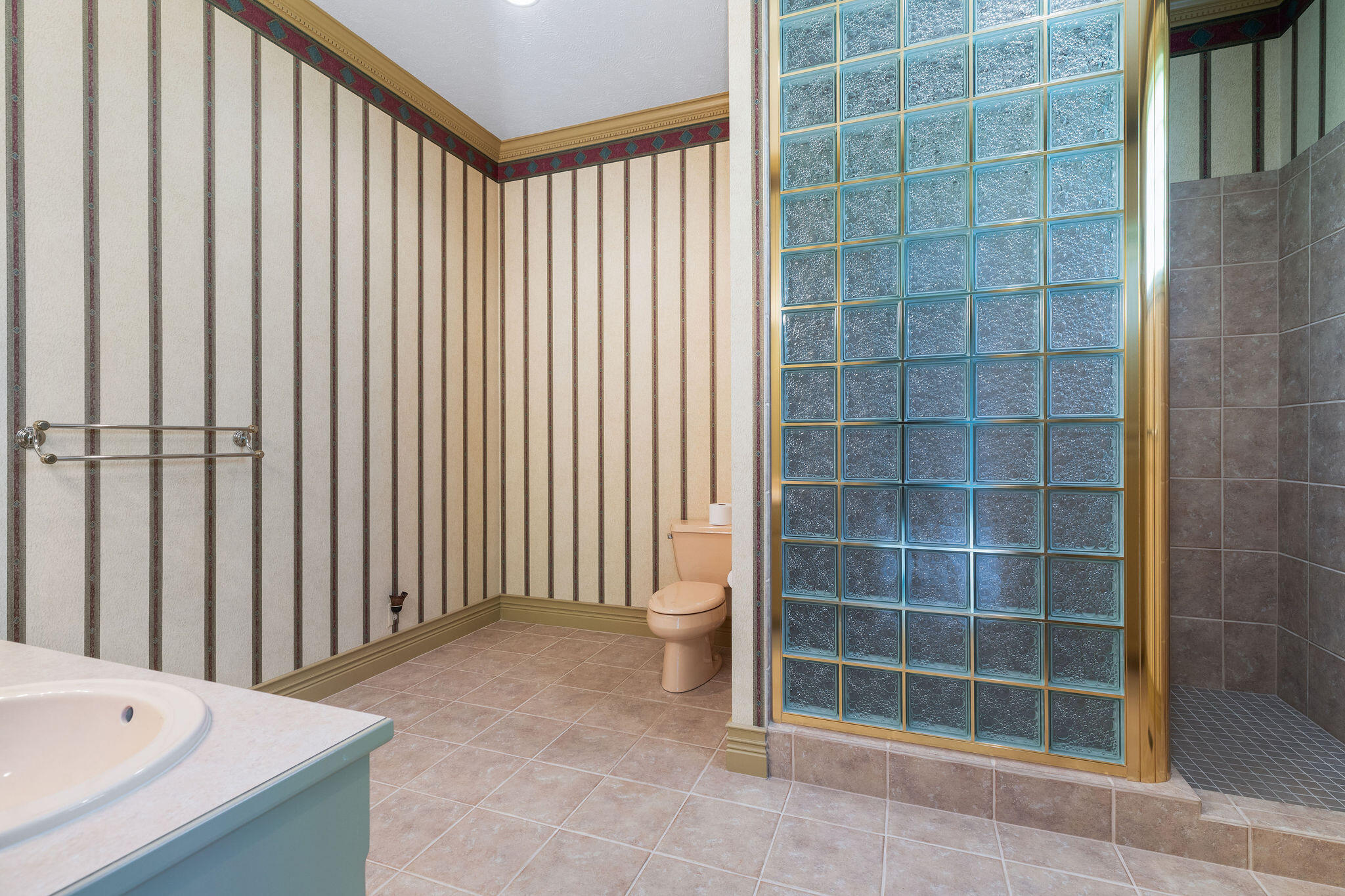 200 Emerald Crest Drive Property Photo 47