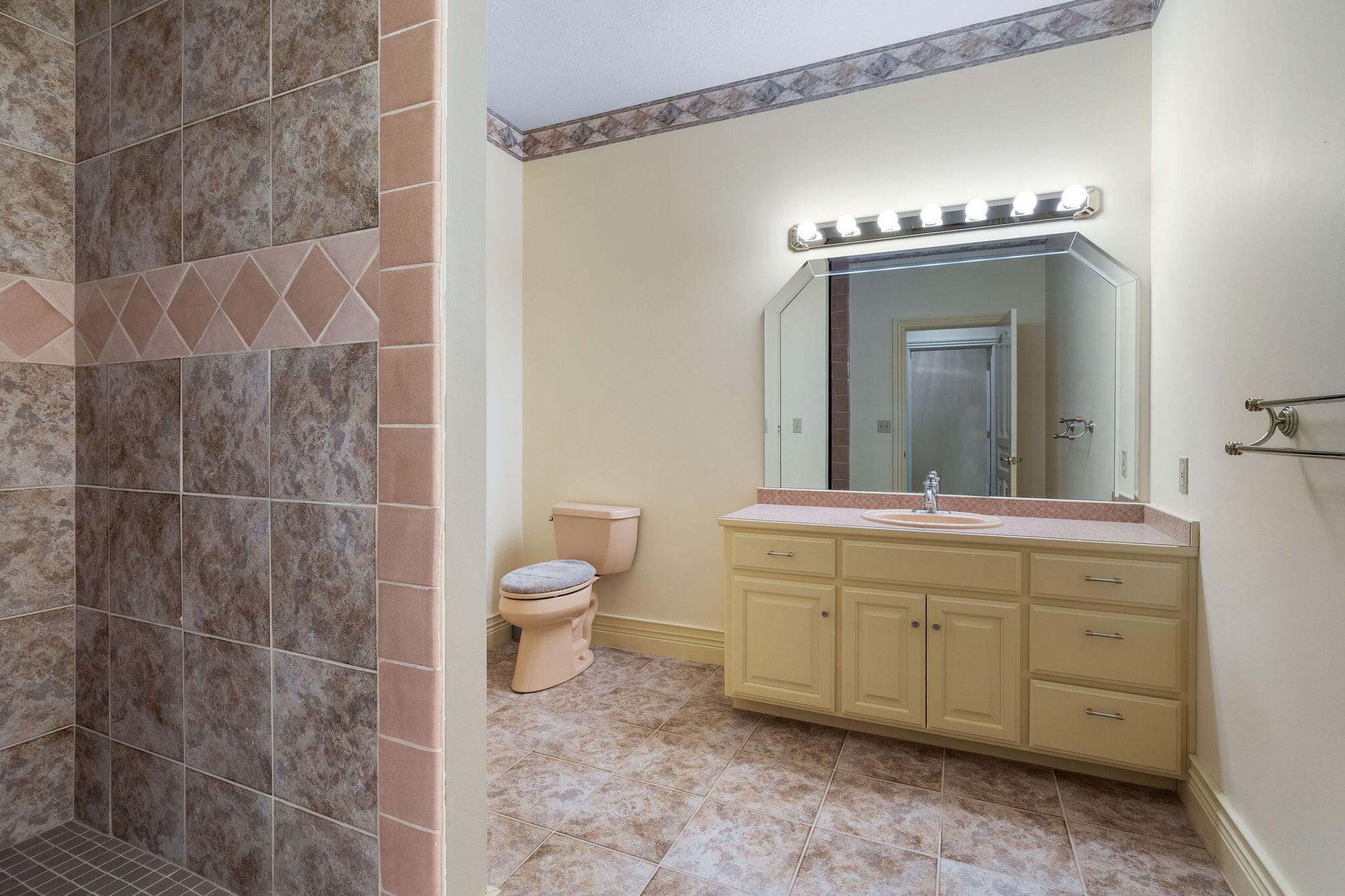 200 Emerald Crest Drive Property Photo 58