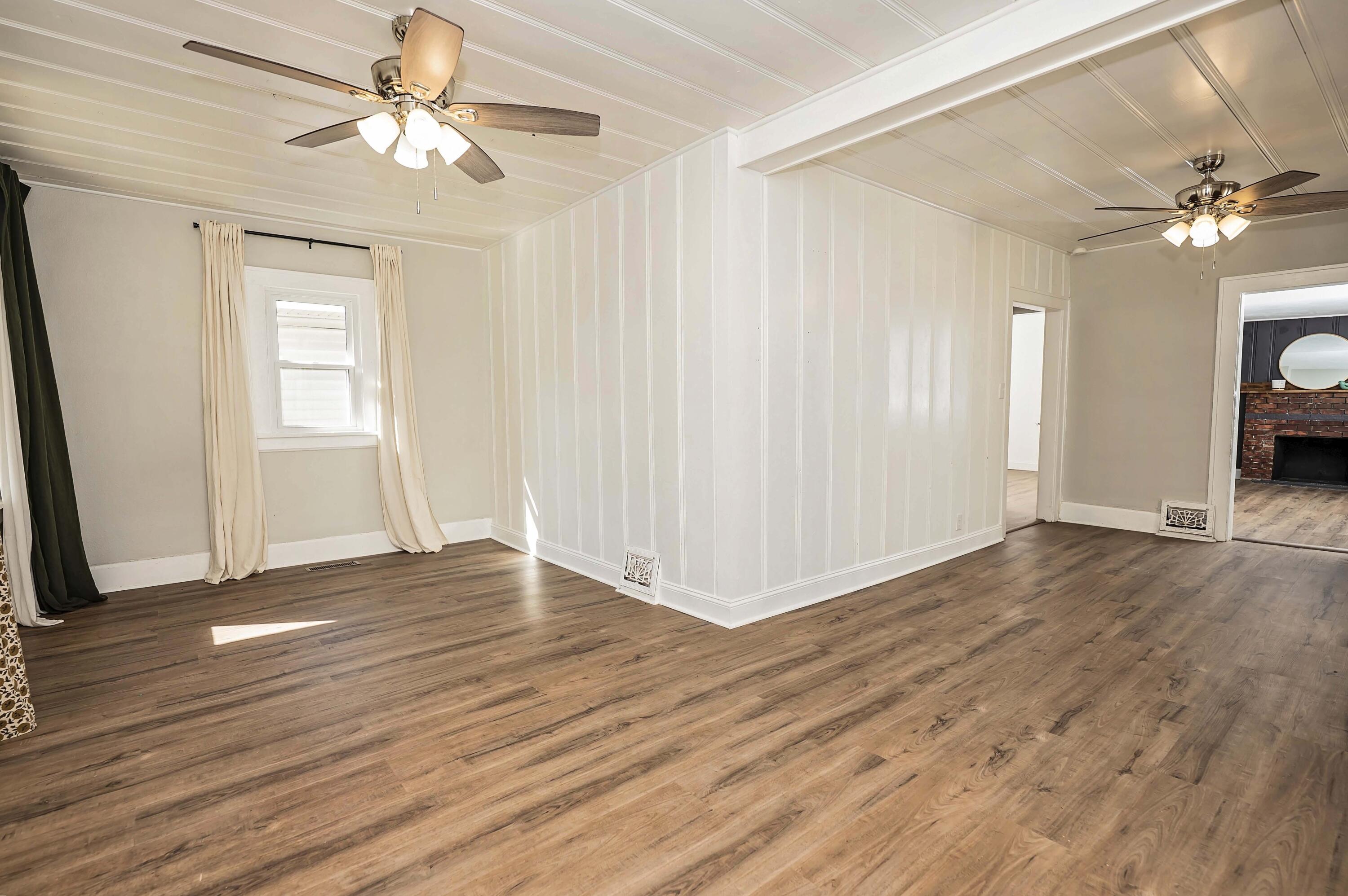 1413 West Mount Vernon Street Property Photo 1