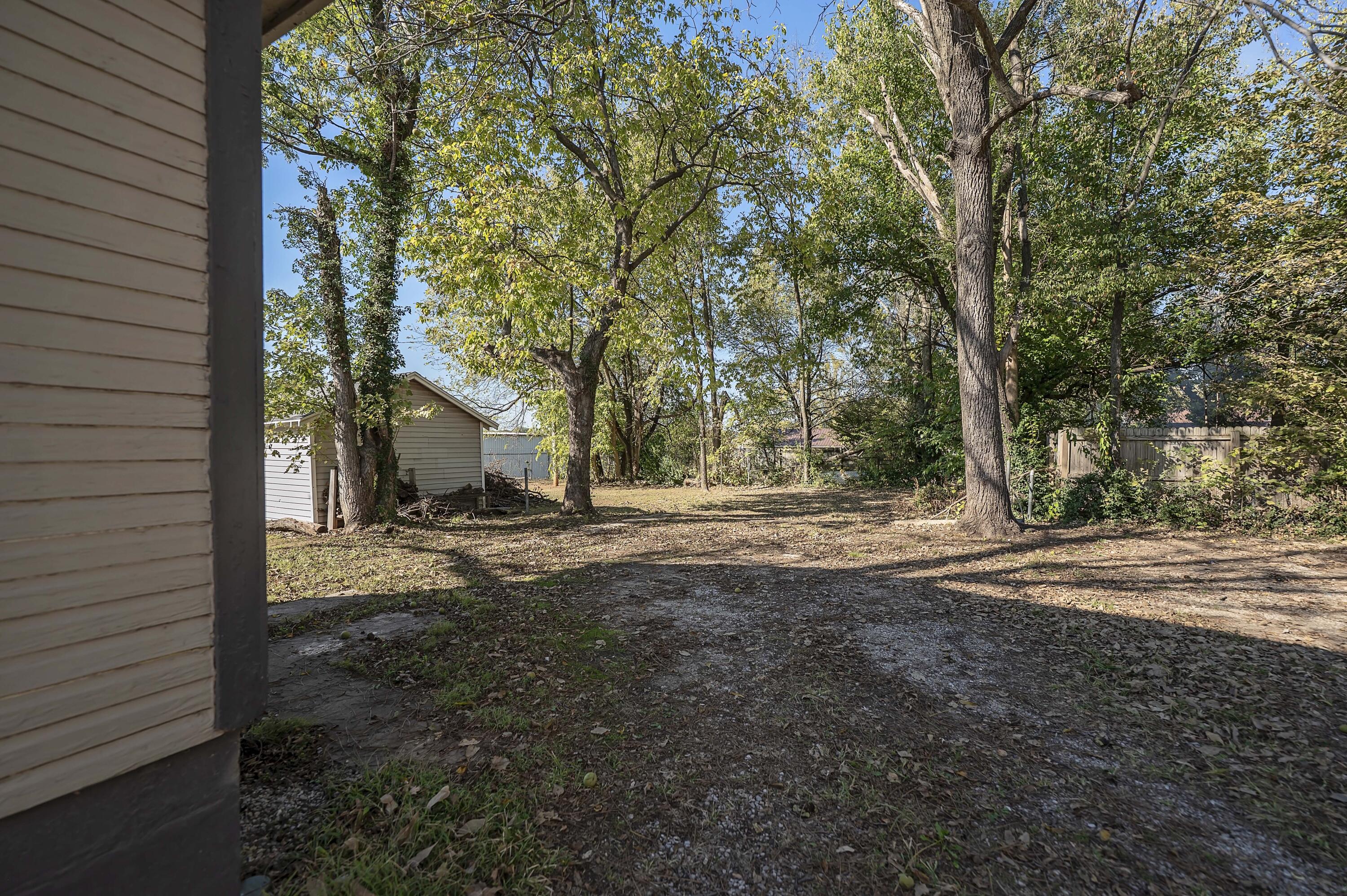 1413 West Mount Vernon Street Property Photo 23
