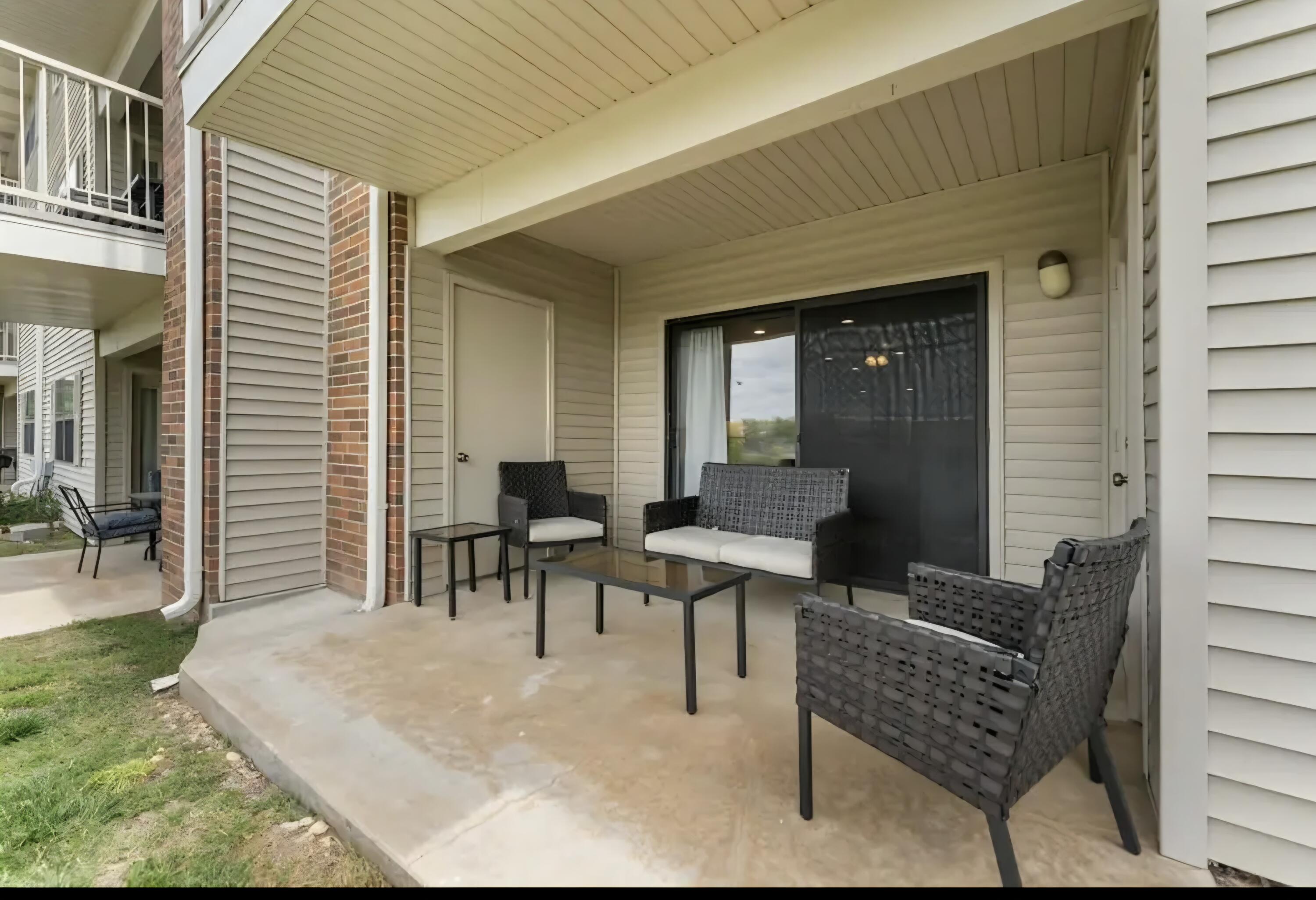 350 South Wildwood Drive F4 Property Photo 24