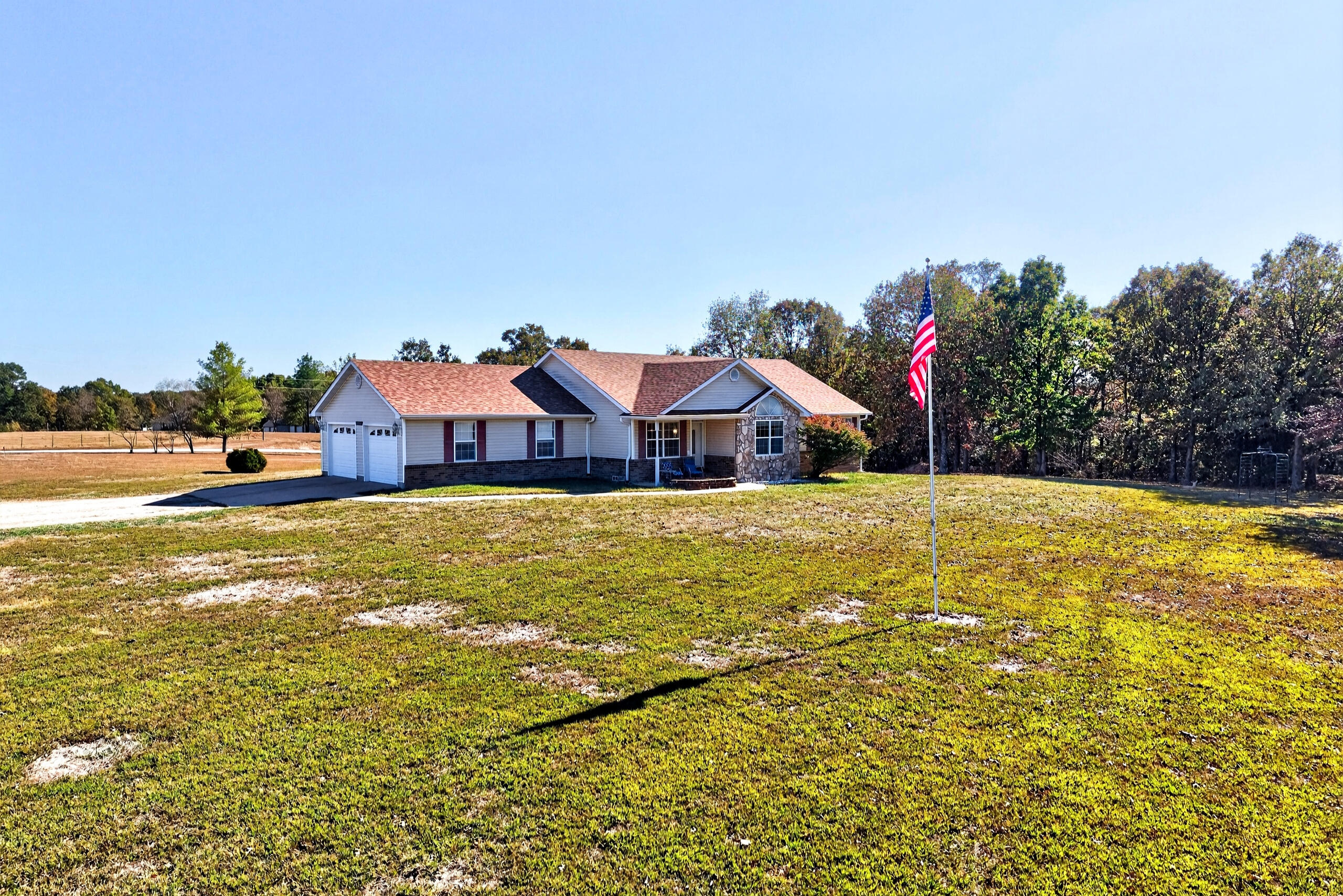 25350 Hideaway Lane Property Photo 1
