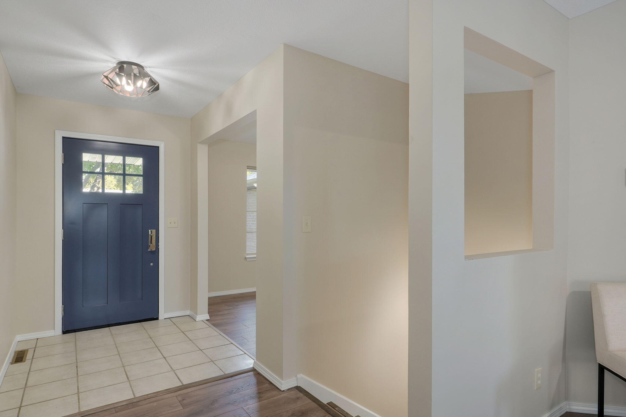 2404 West Rockwood Street Property Photo 6