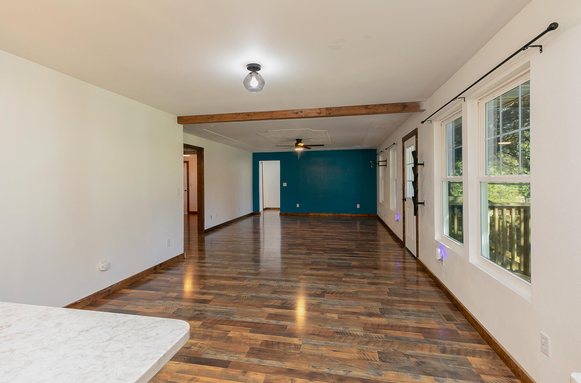 7044 North Flinthill Lane Property Photo 15