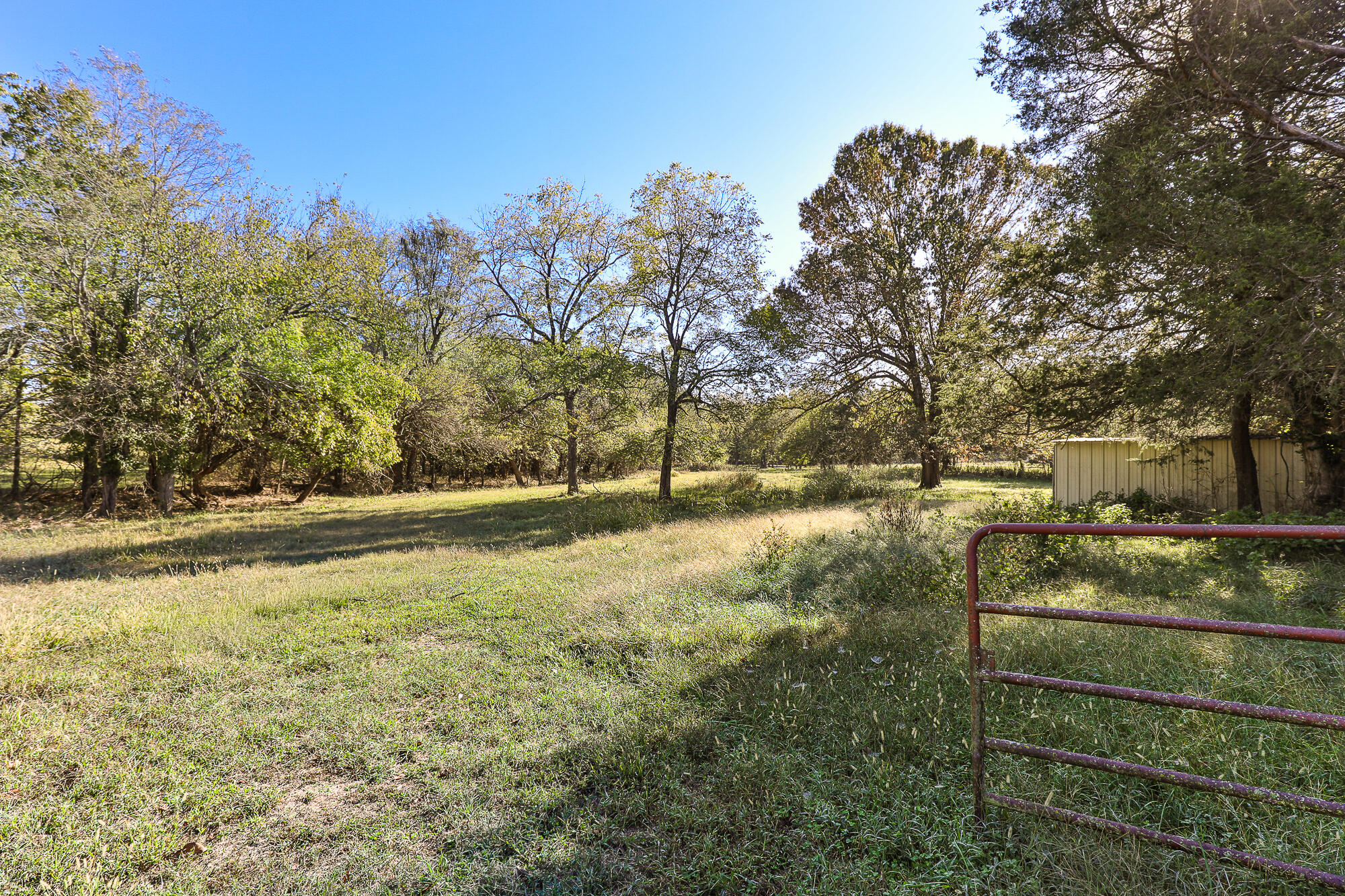 7044 North Flinthill Lane Property Photo 40
