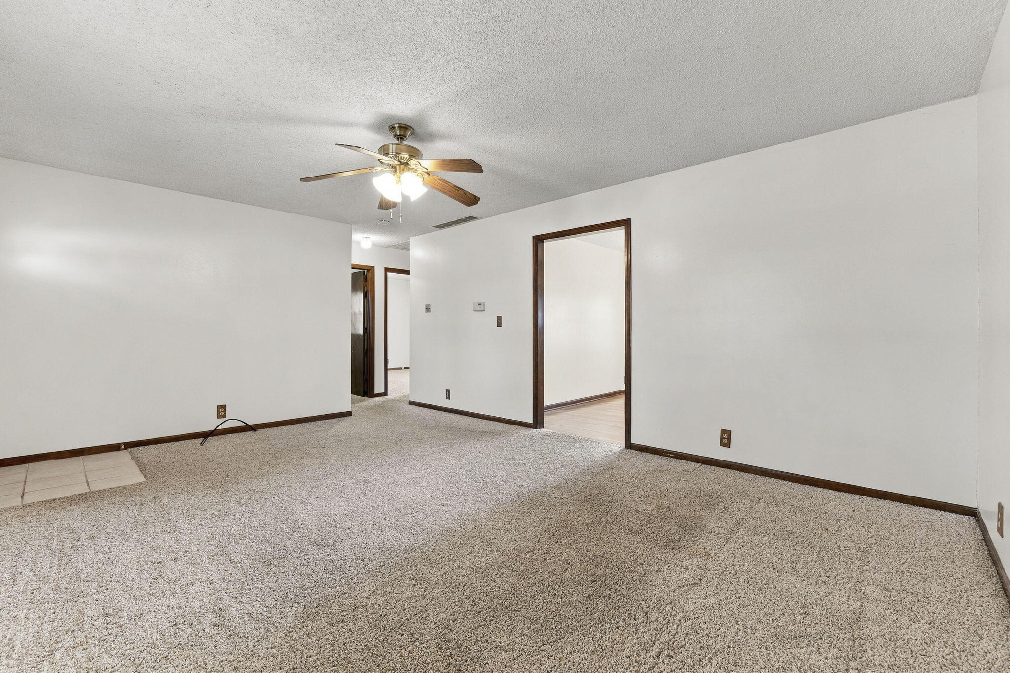 307 West Main Street Property Photo 7