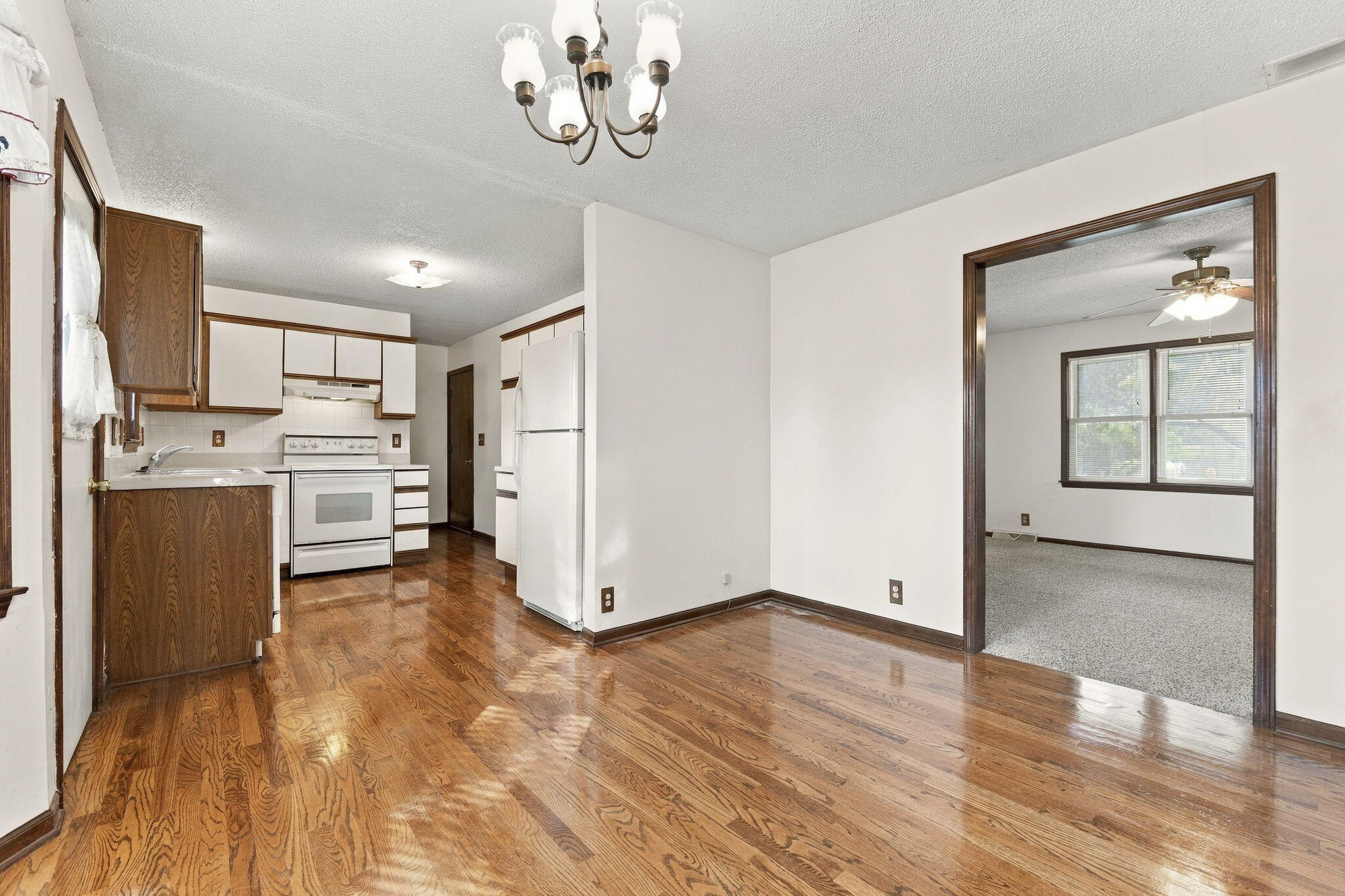 307 West Main Street Property Photo 18