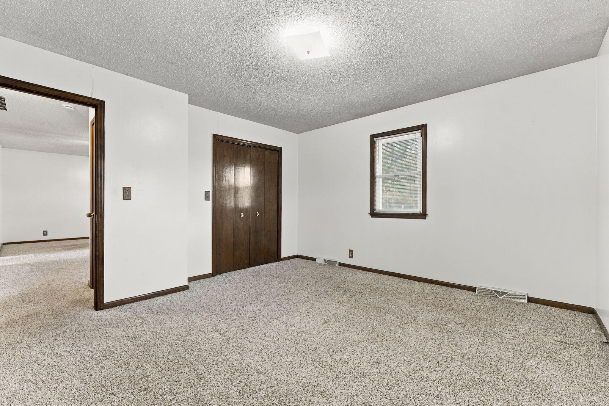 307 West Main Street Property Photo 20
