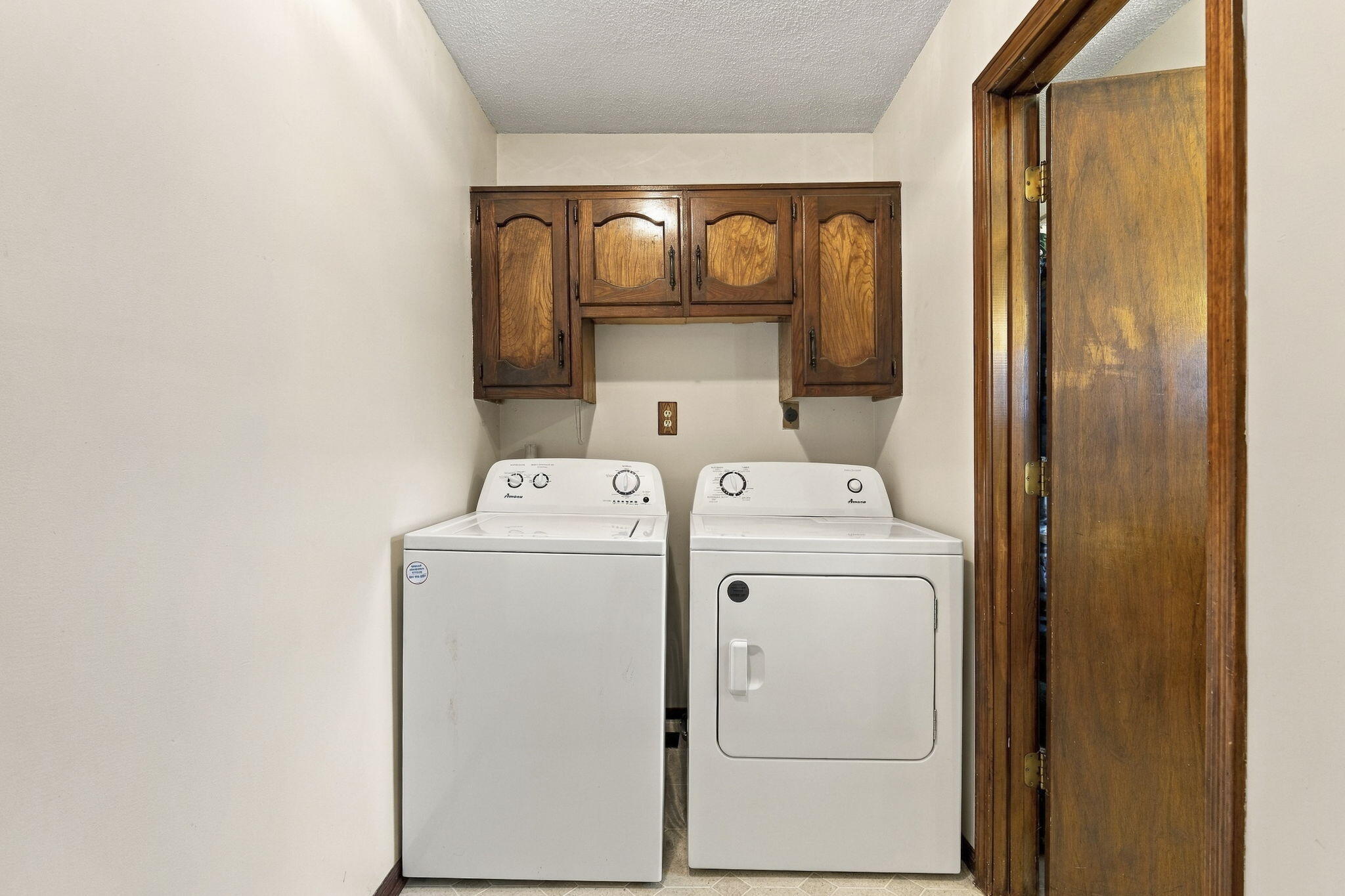 307 West Main Street Property Photo 29