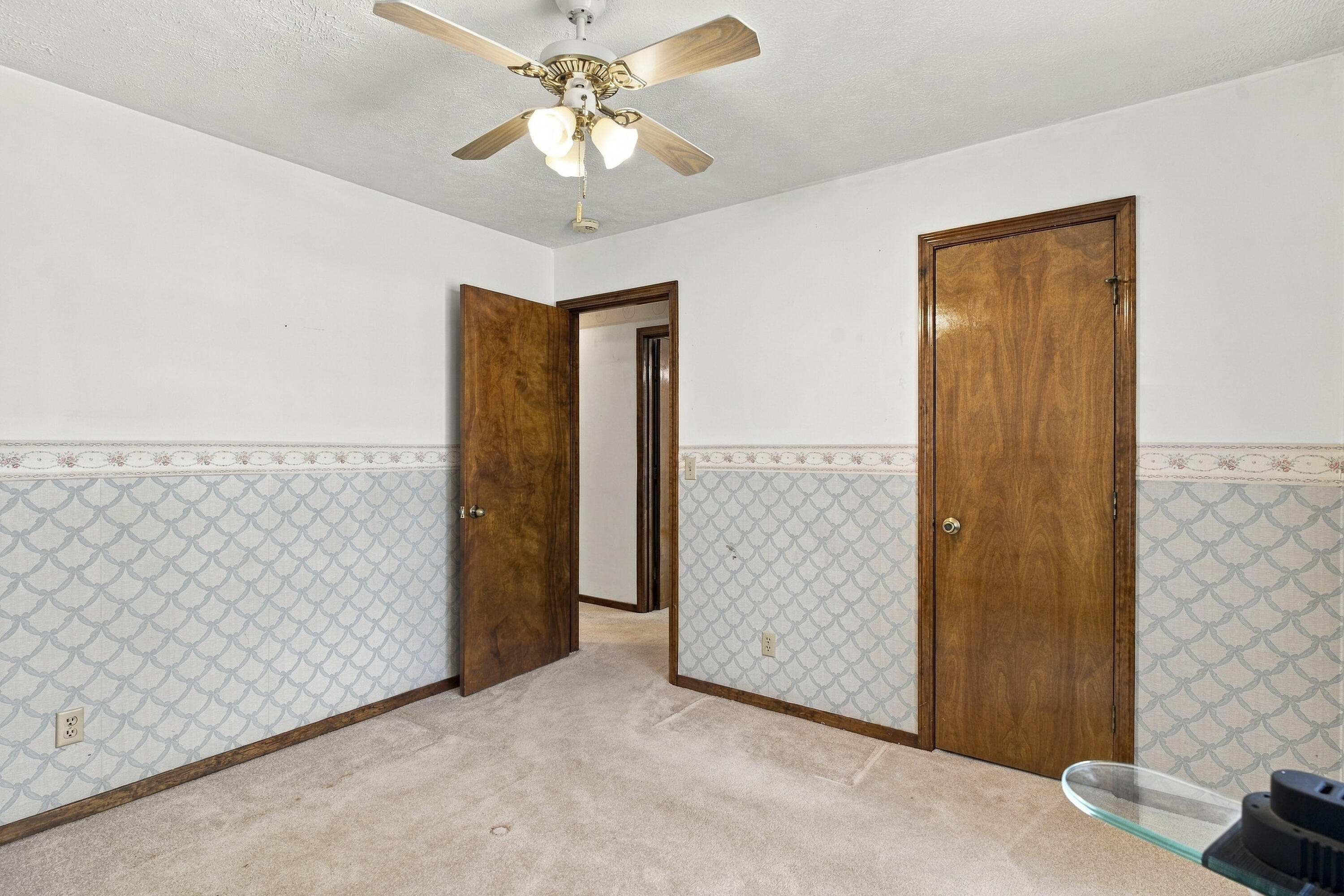 417 South Suburban Avenue Property Photo 29