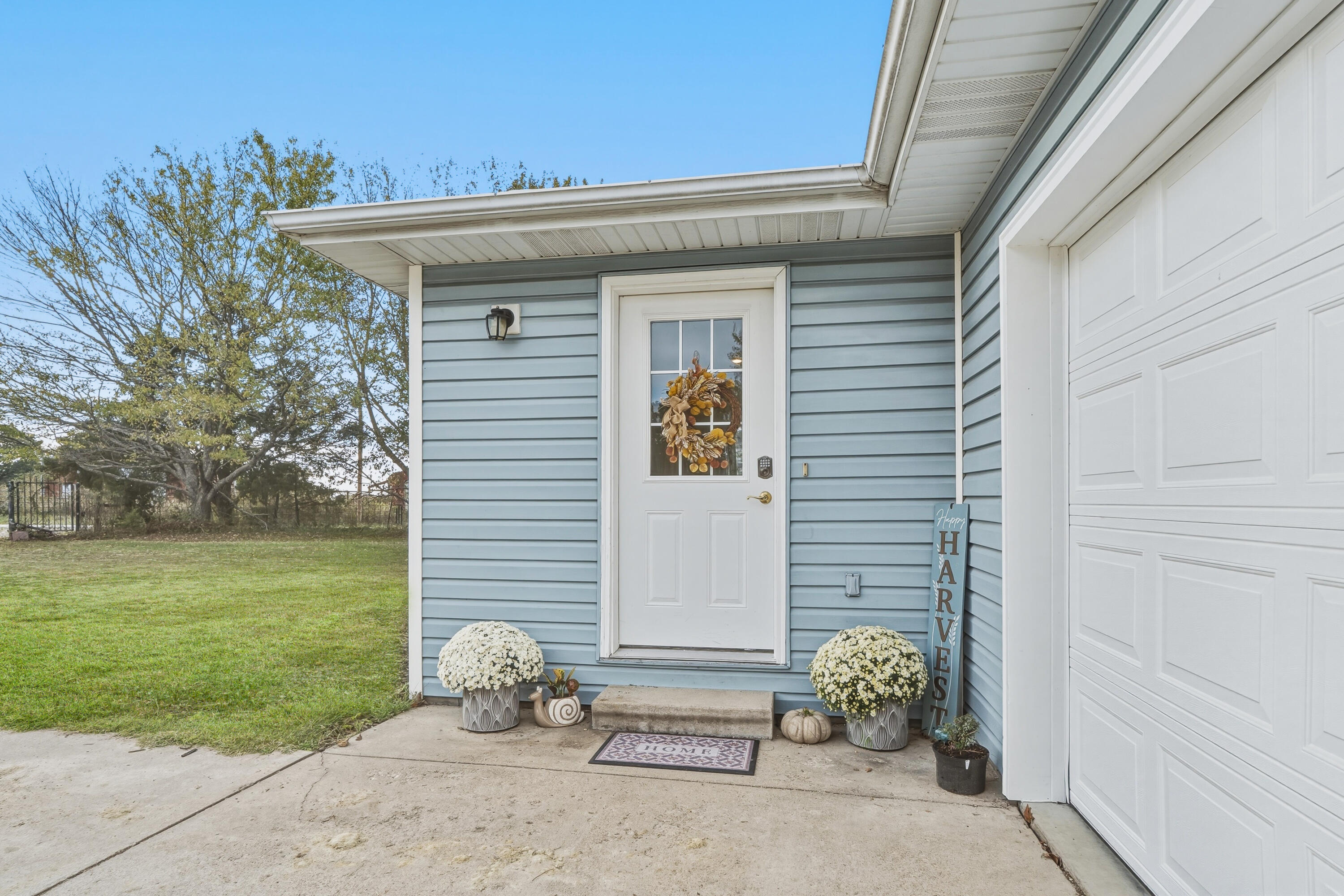 3045 New Hope Road Property Photo 2