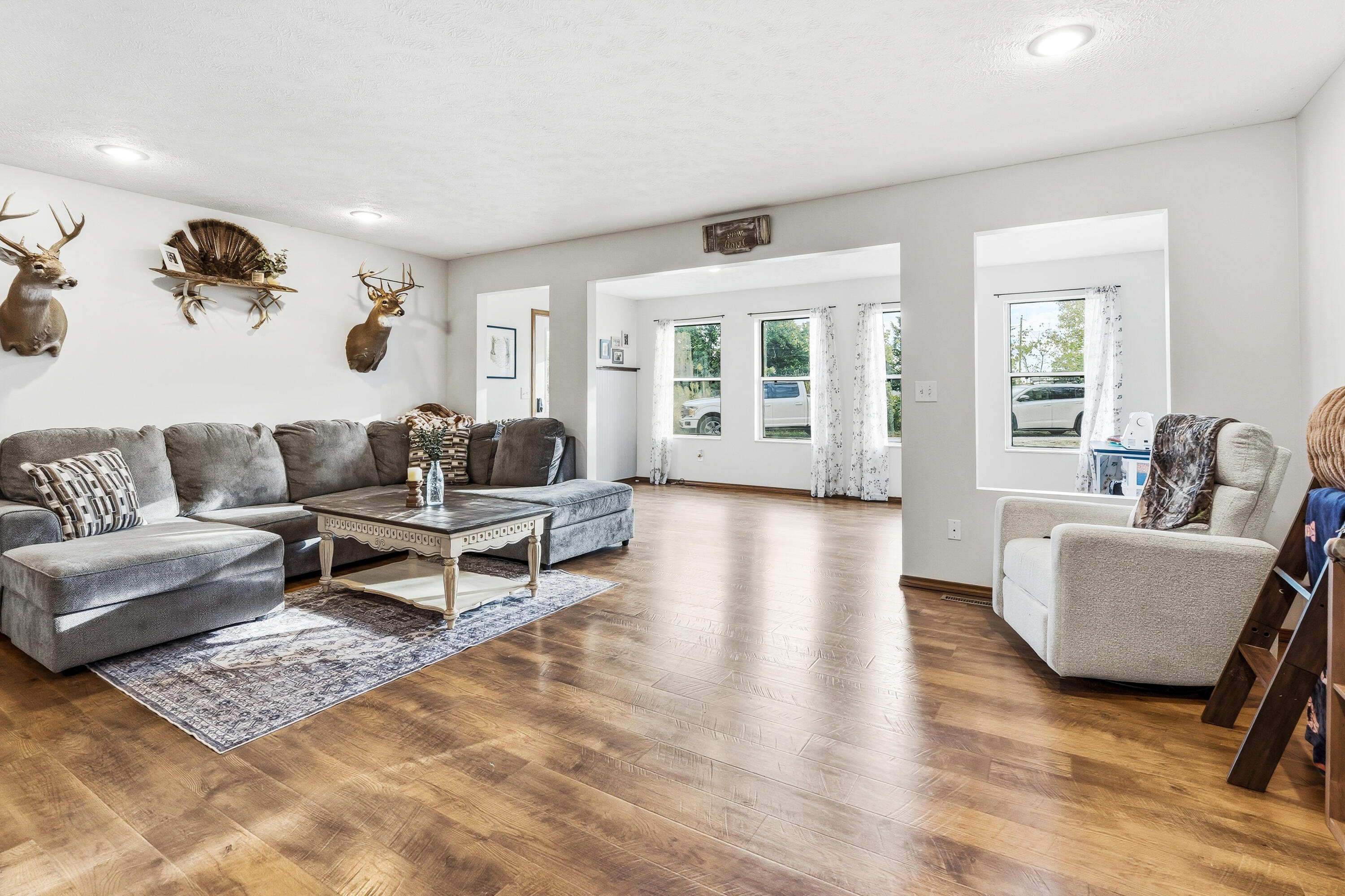 3045 New Hope Road Property Photo 4