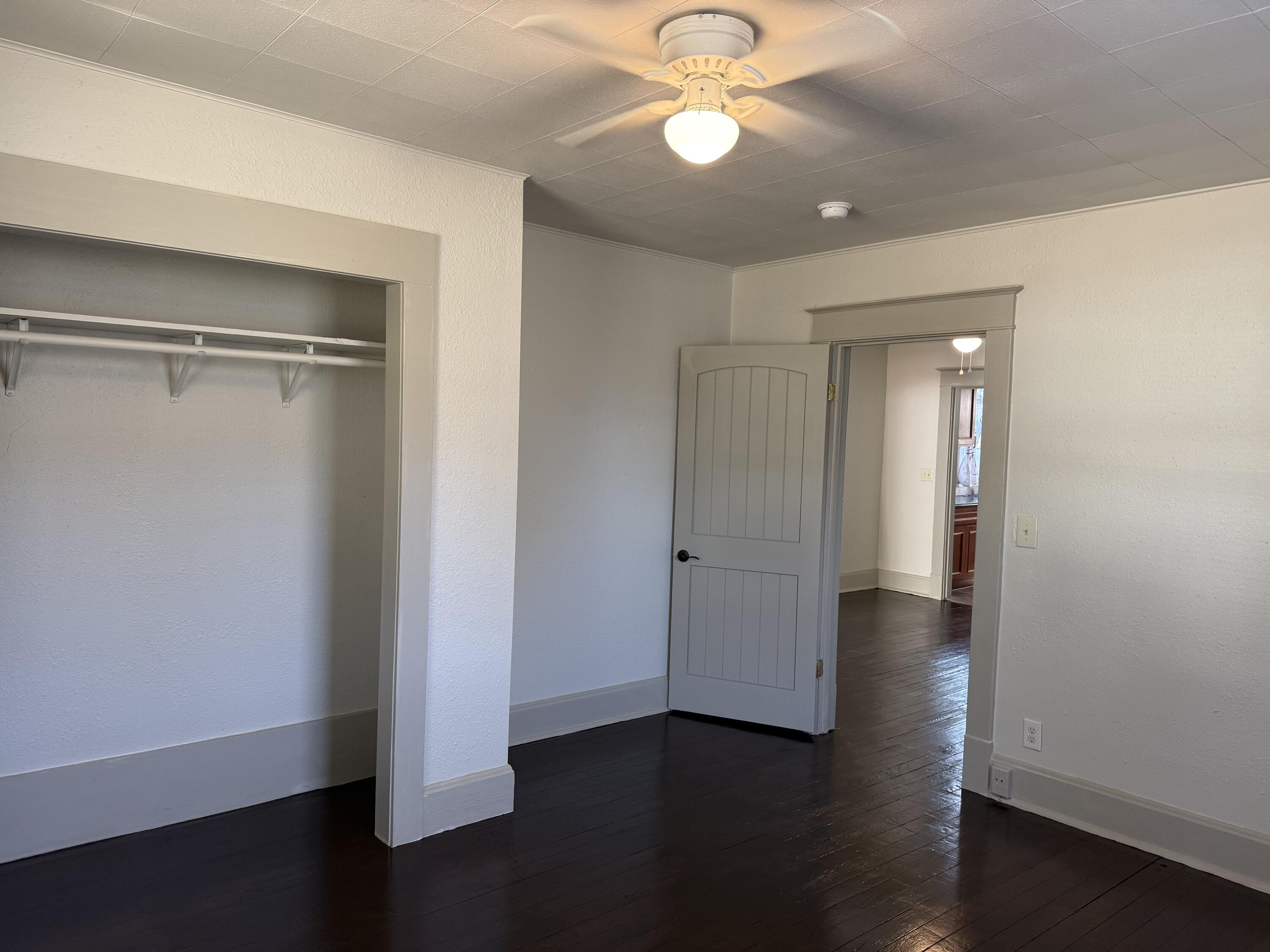 1820 West Olive Street Property Photo 8