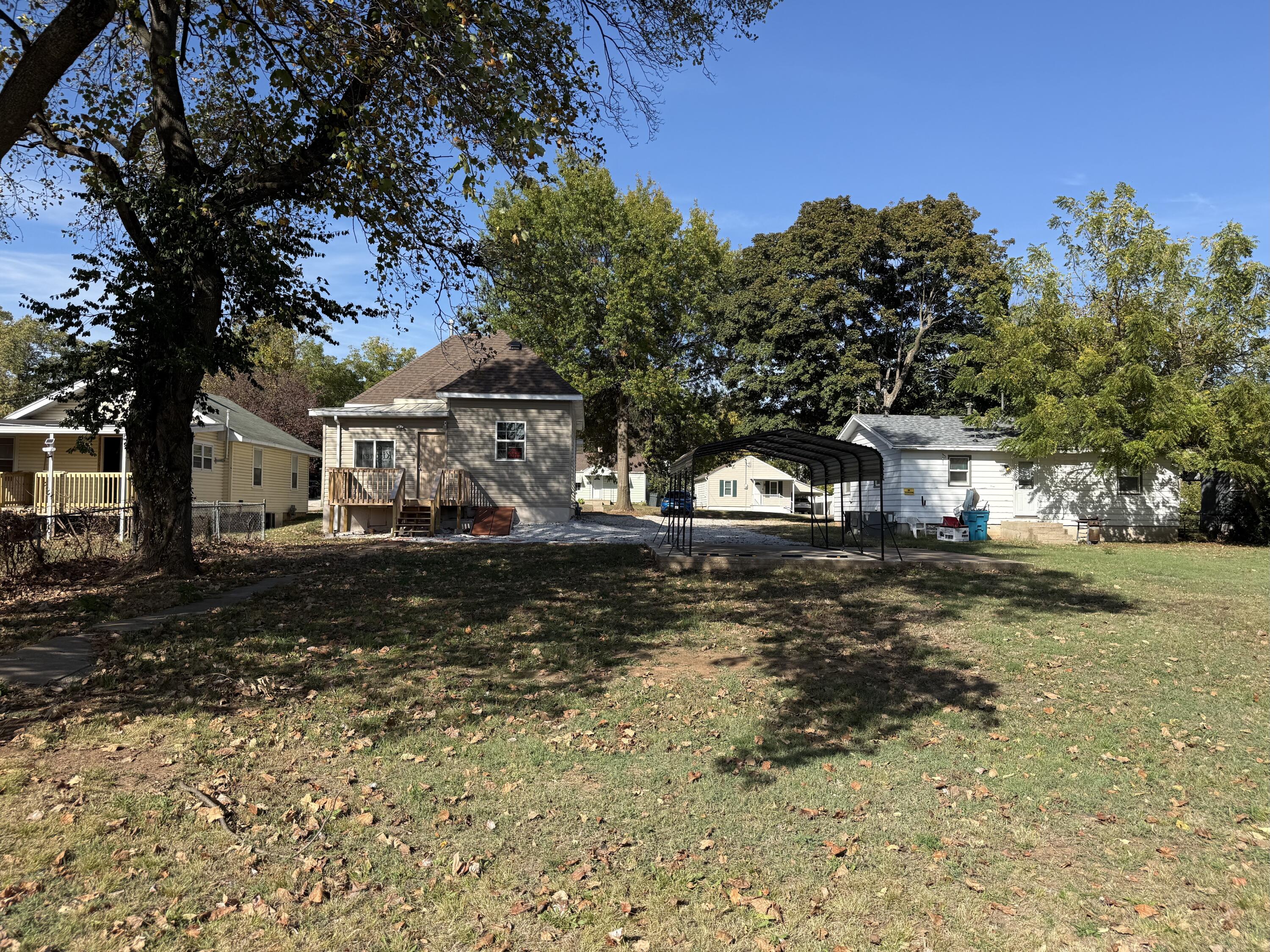 1820 West Olive Street Property Photo 19
