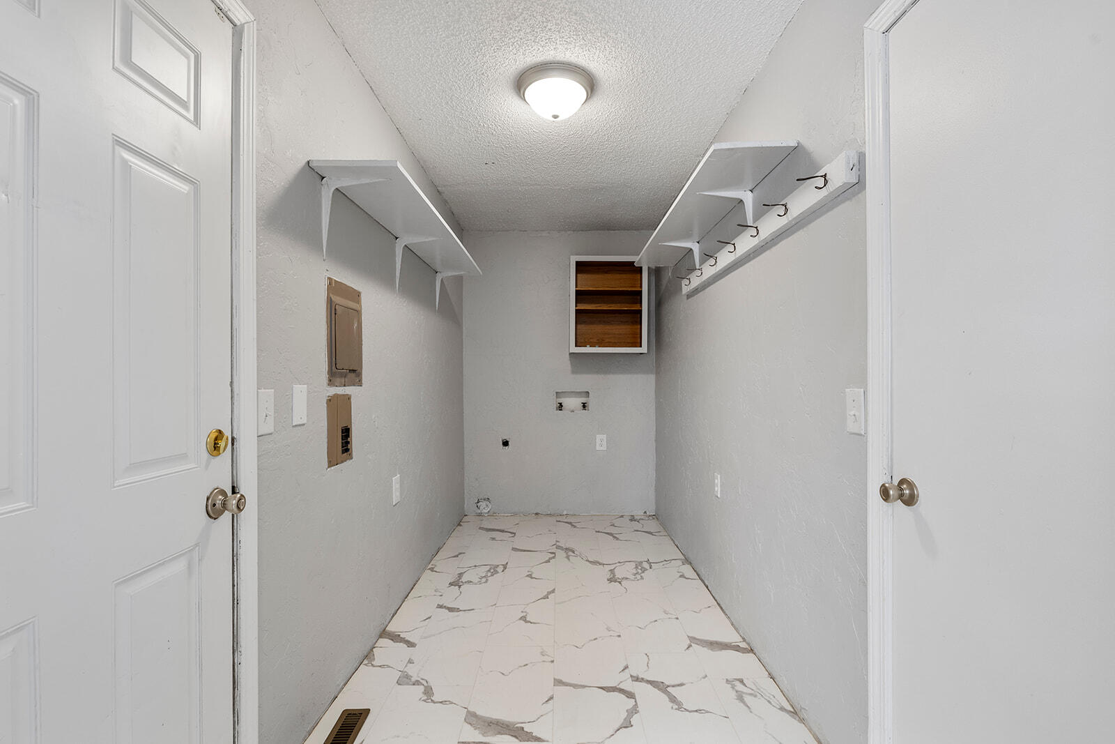 1412 East Rosewood Street Property Photo 13