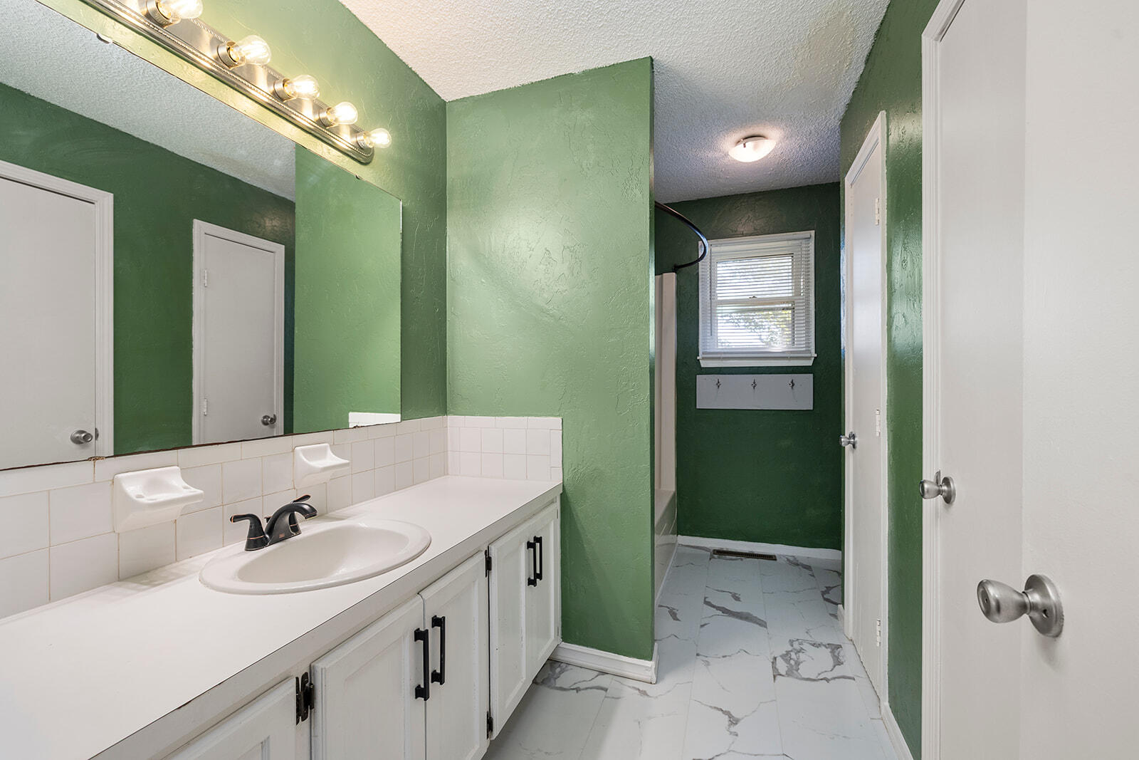1412 East Rosewood Street Property Photo 15