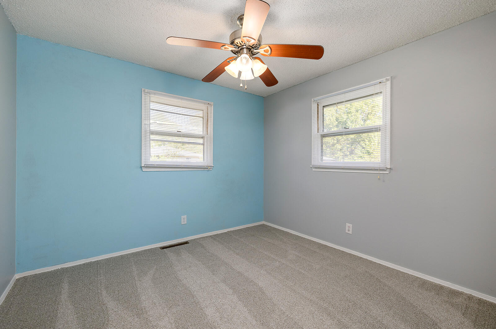 1412 East Rosewood Street Property Photo 20