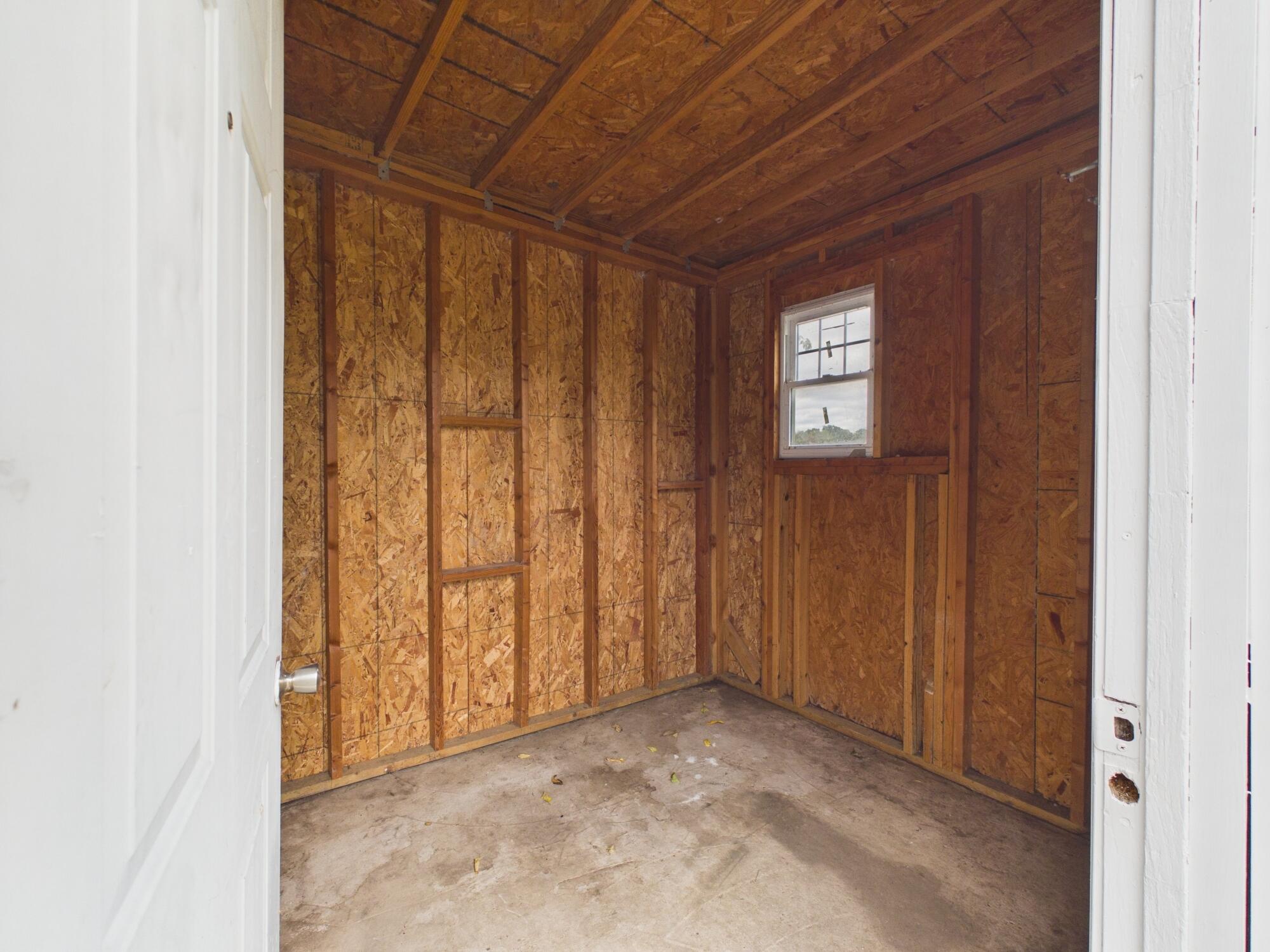604 Summit Street Property Photo 9