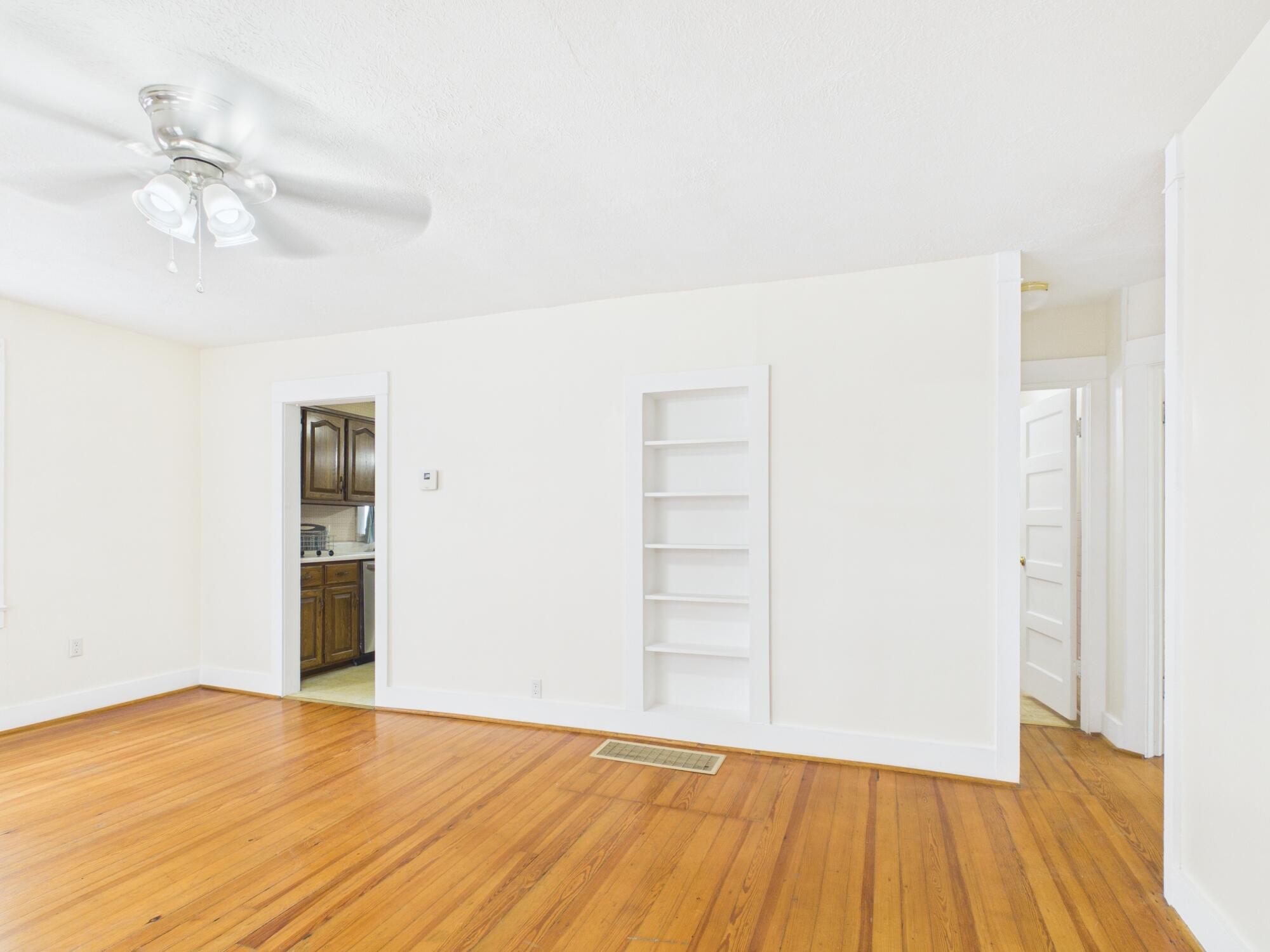 604 Summit Street Property Photo 11