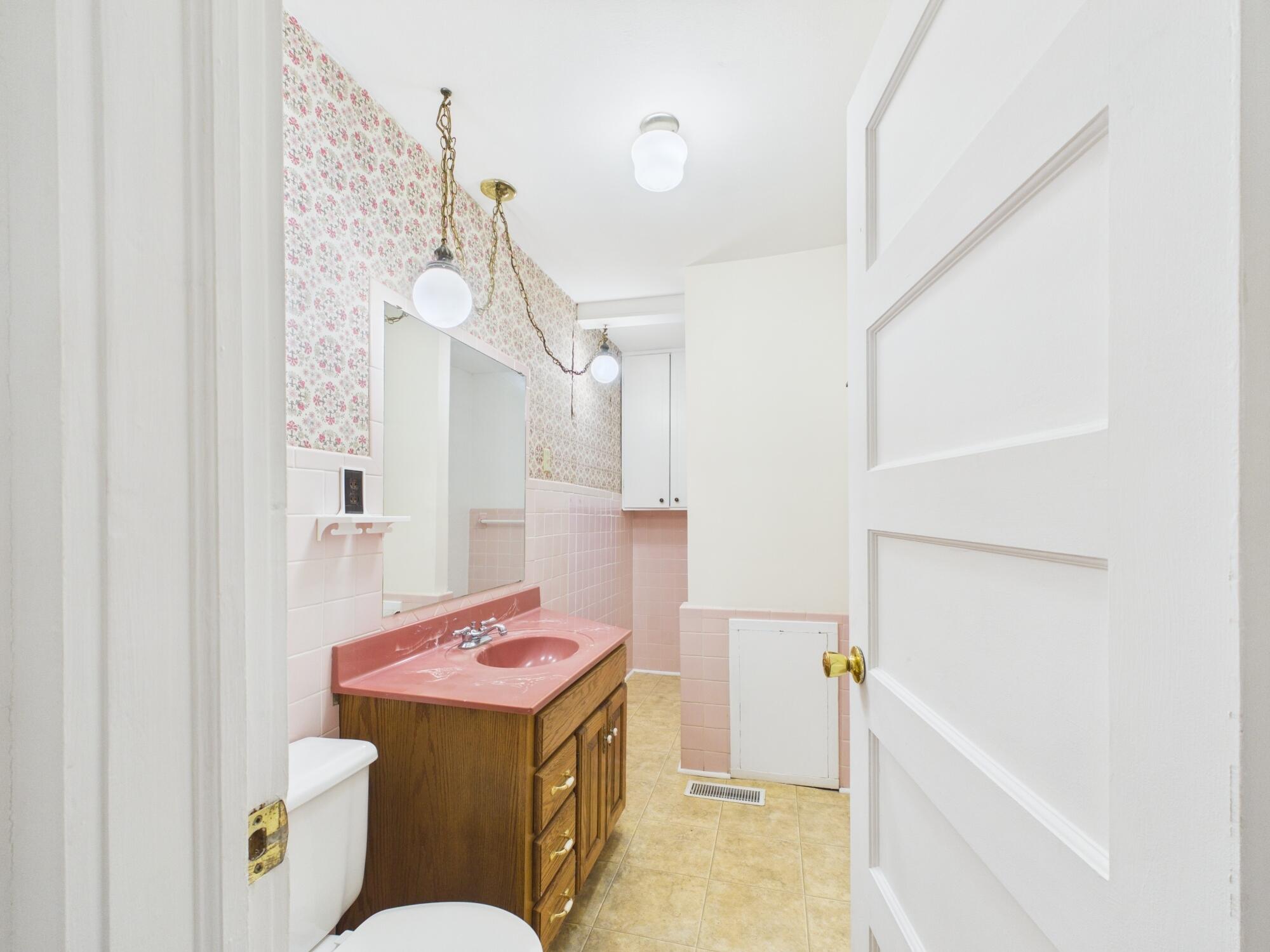 604 Summit Street Property Photo 15