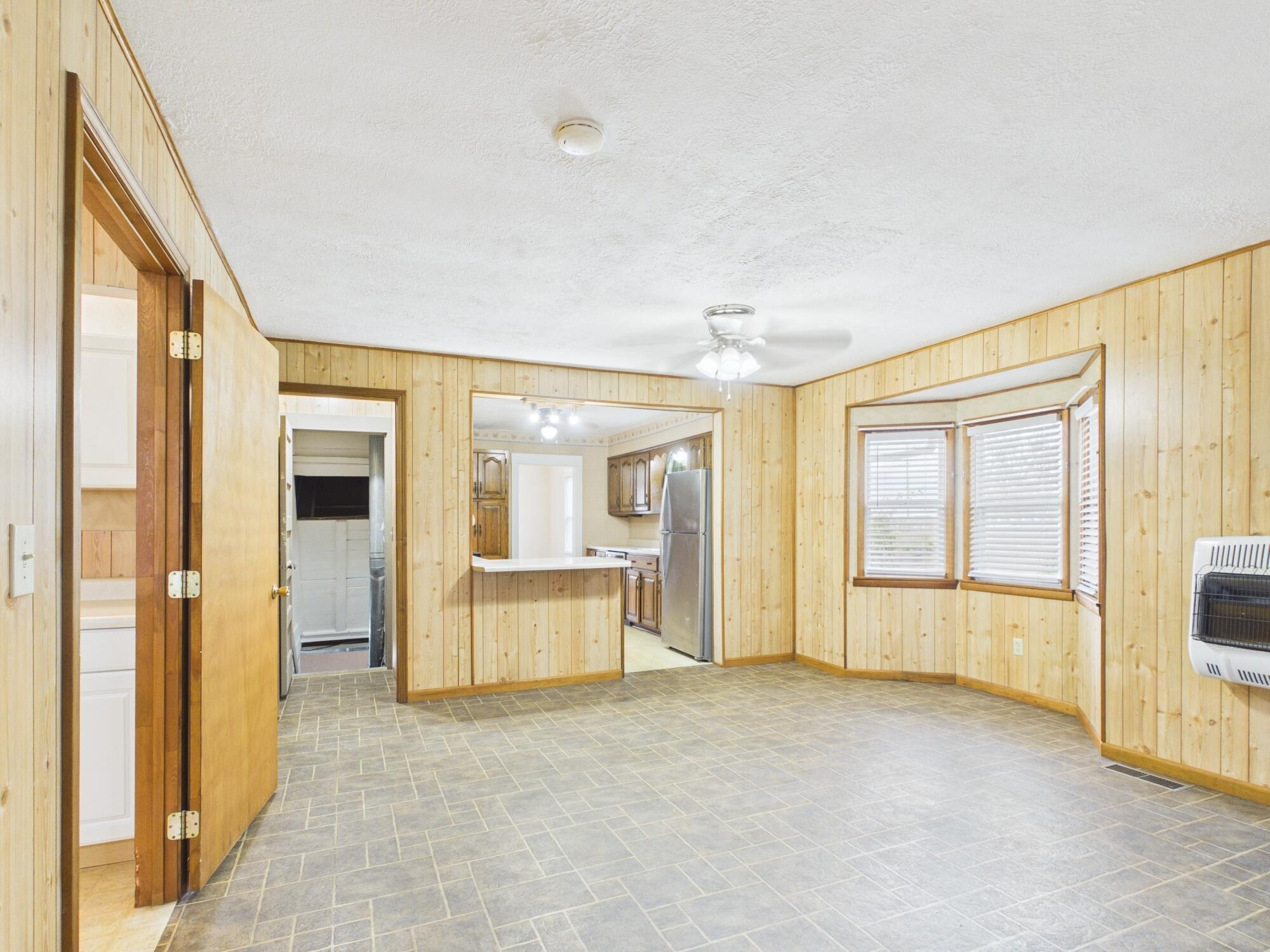 604 Summit Street Property Photo 27