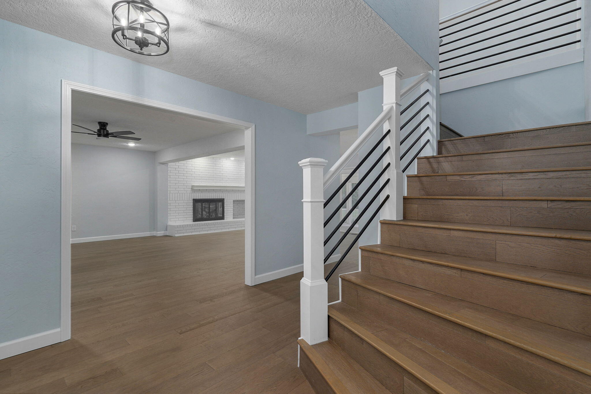 2435 East Michelle Place Property Photo 9