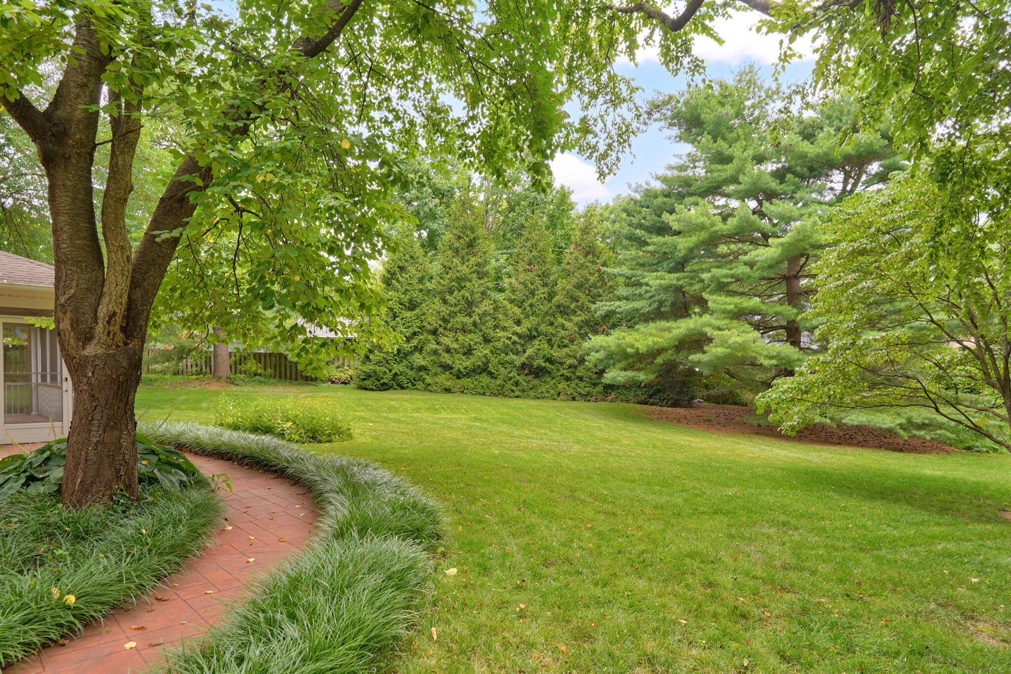 2435 East Michelle Place Property Photo 50