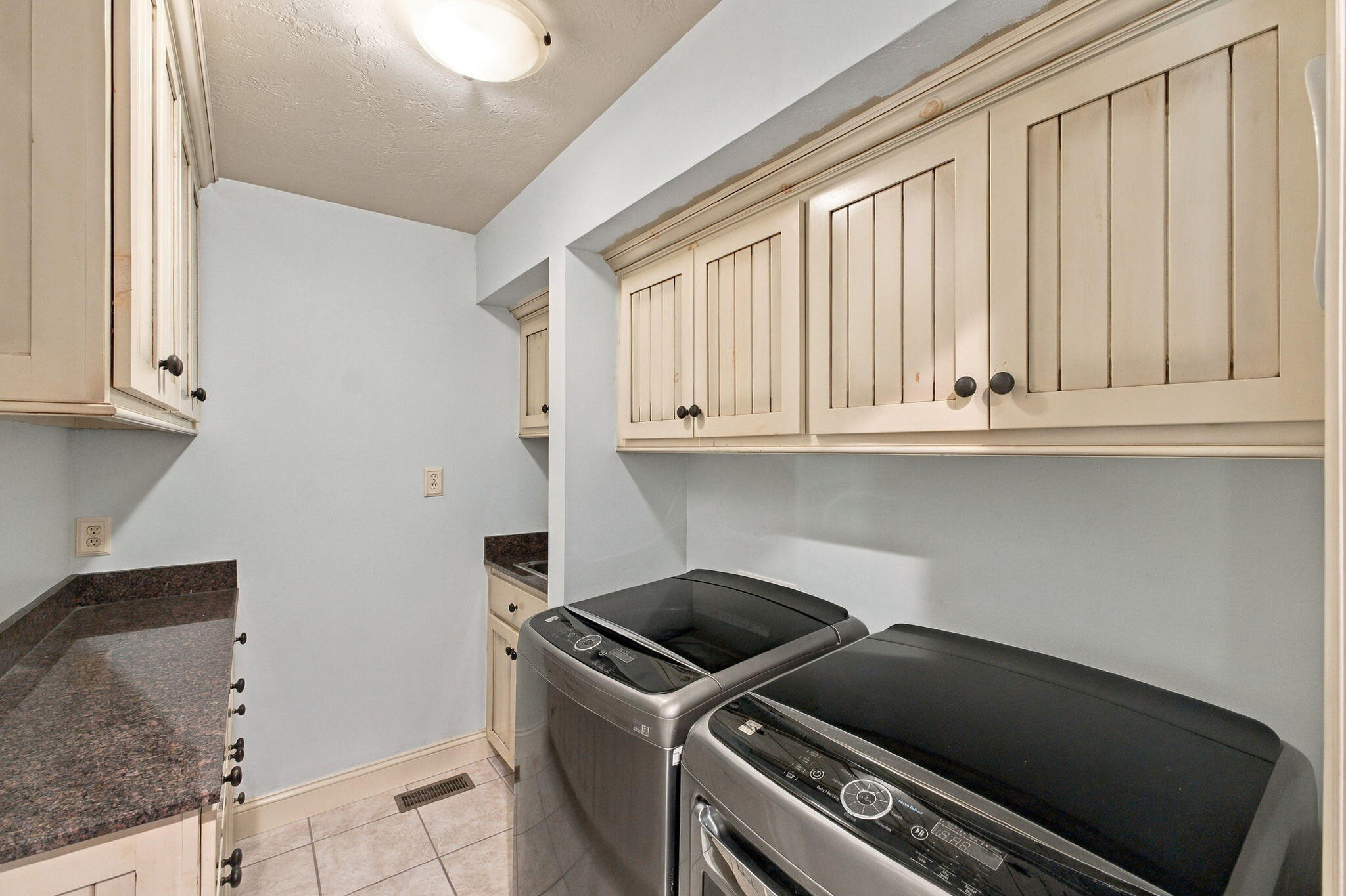 5780 South Coldstream Drive Property Photo 31