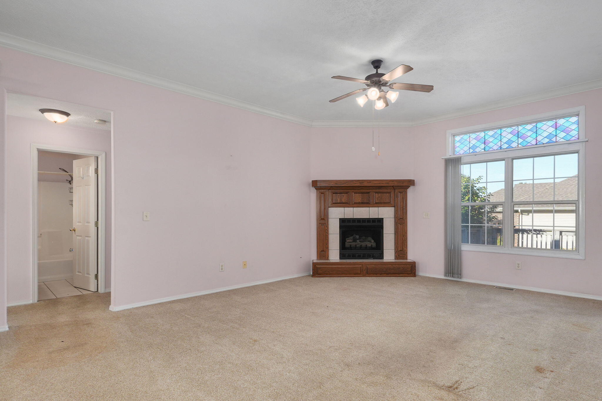 501 Sarah Court Property Photo 8
