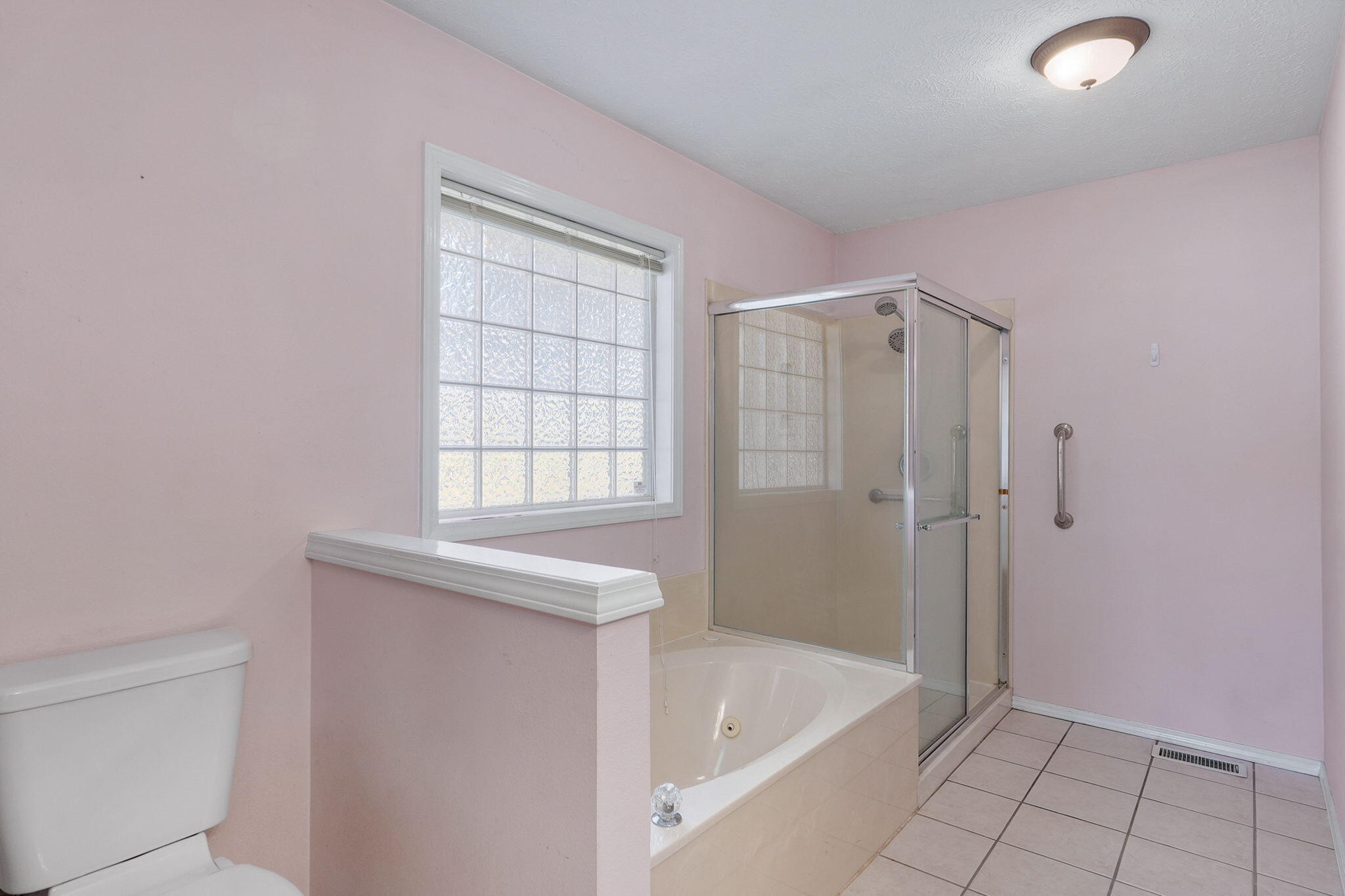 501 Sarah Court Property Photo 20
